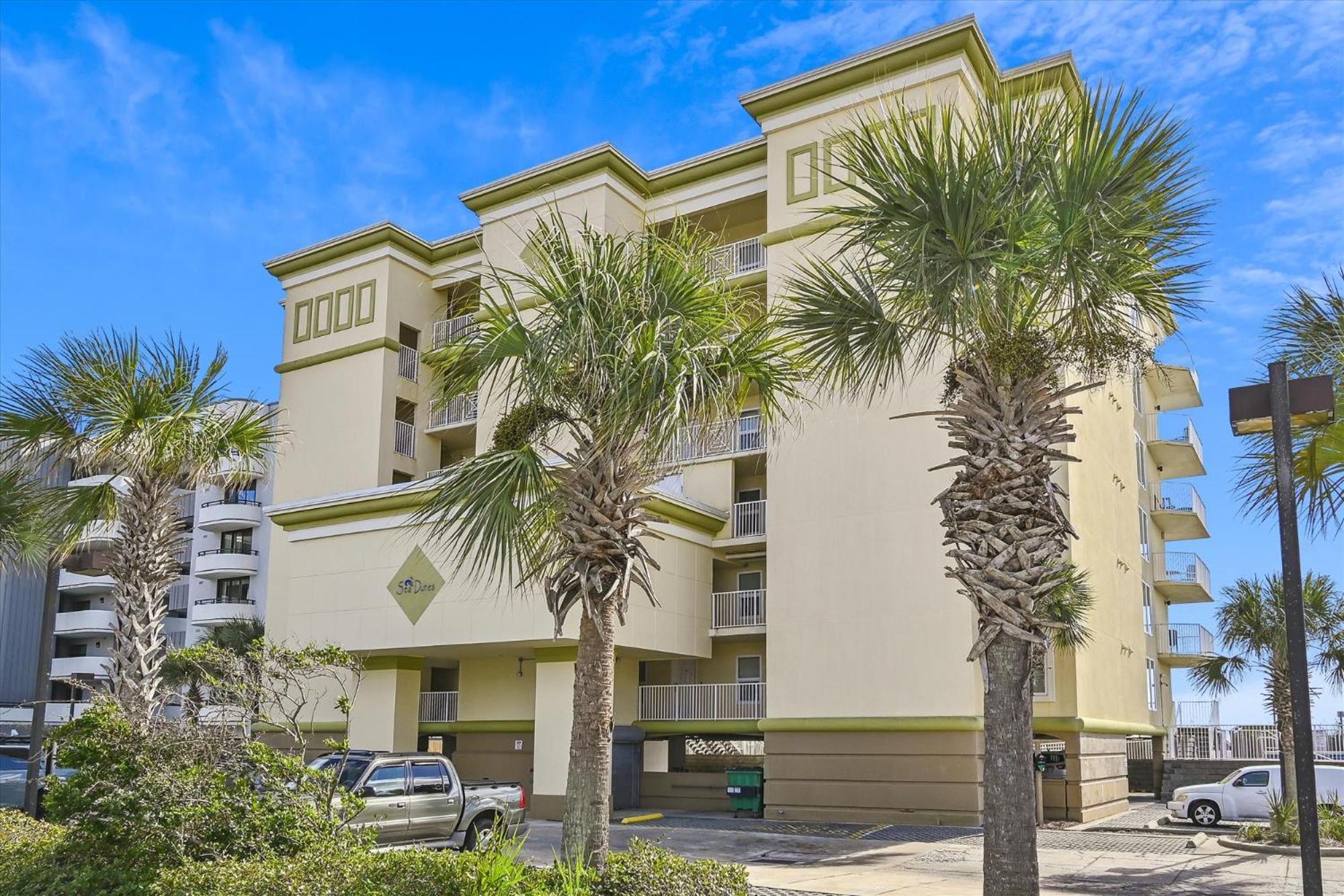 Sea Dunes 104- By Isle Apartment *