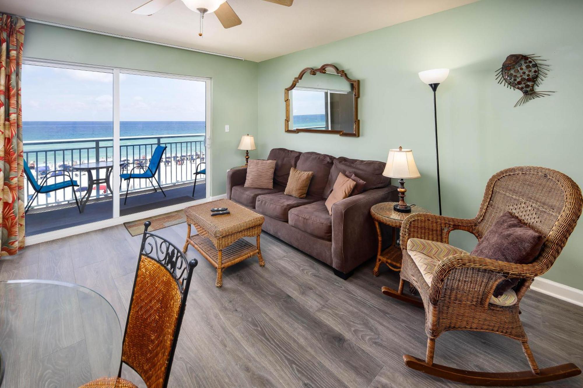Pelican Isle 402