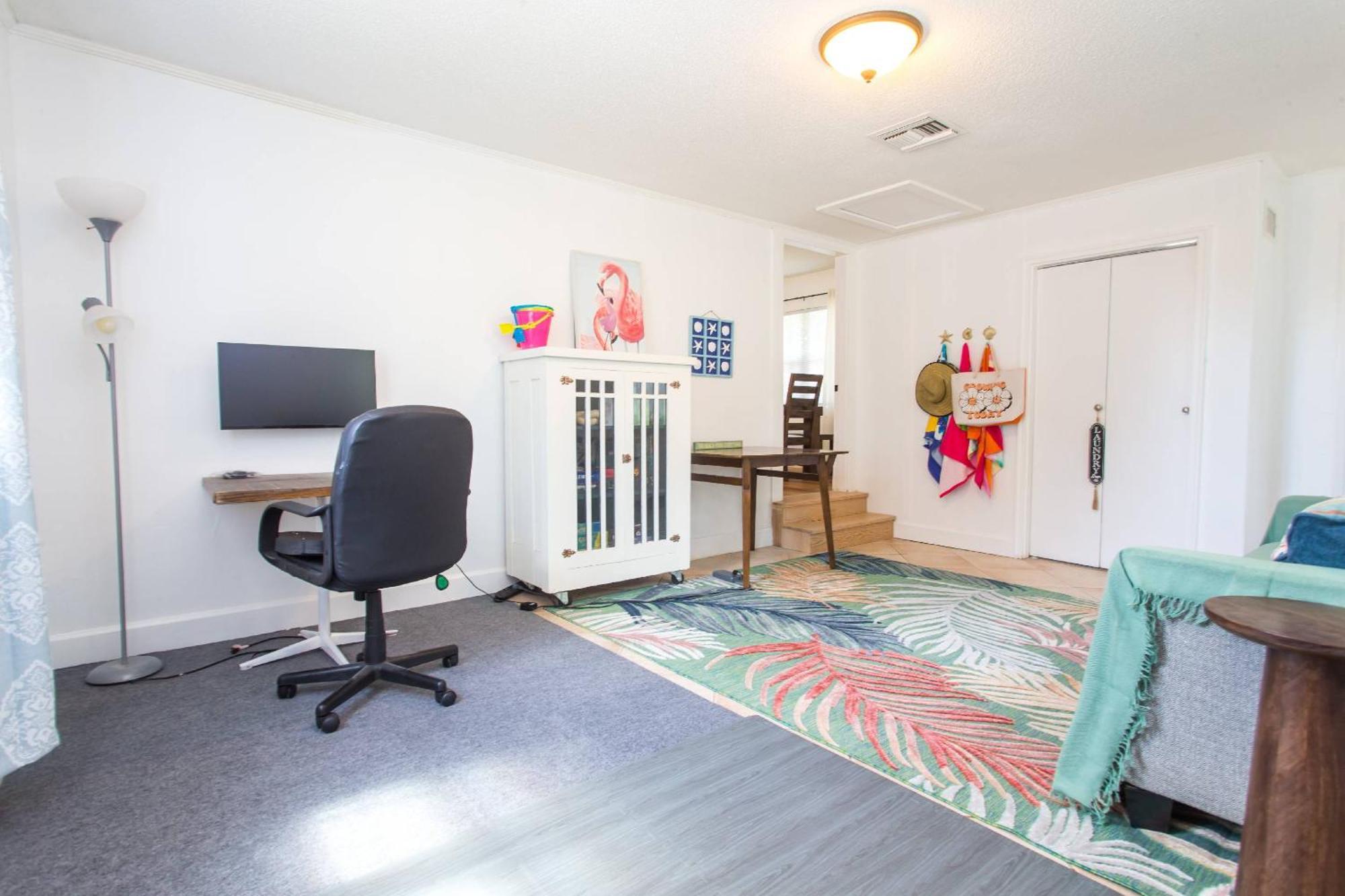100 London Avenue Walton Fl 32548 *