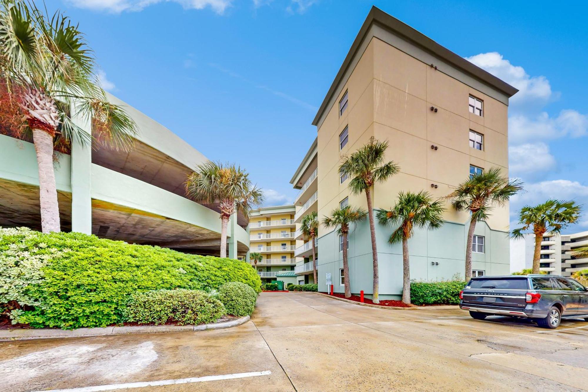 Waters Edge 203 Apartment *