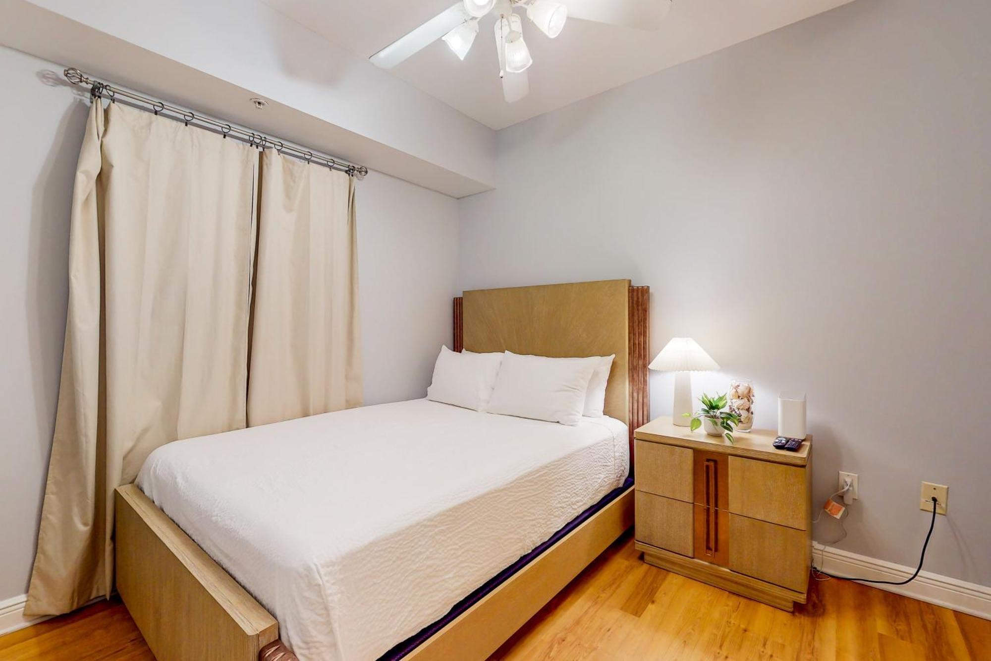 Apartment Waters Edge 203