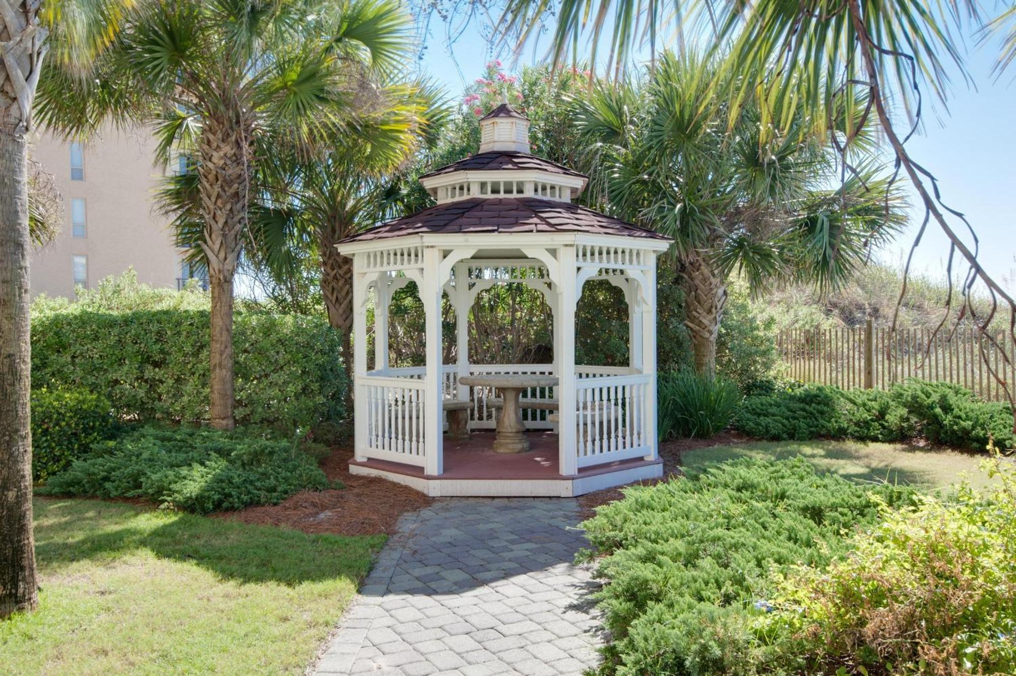 Waters Edge #213- Sea Dreams Holiday home *