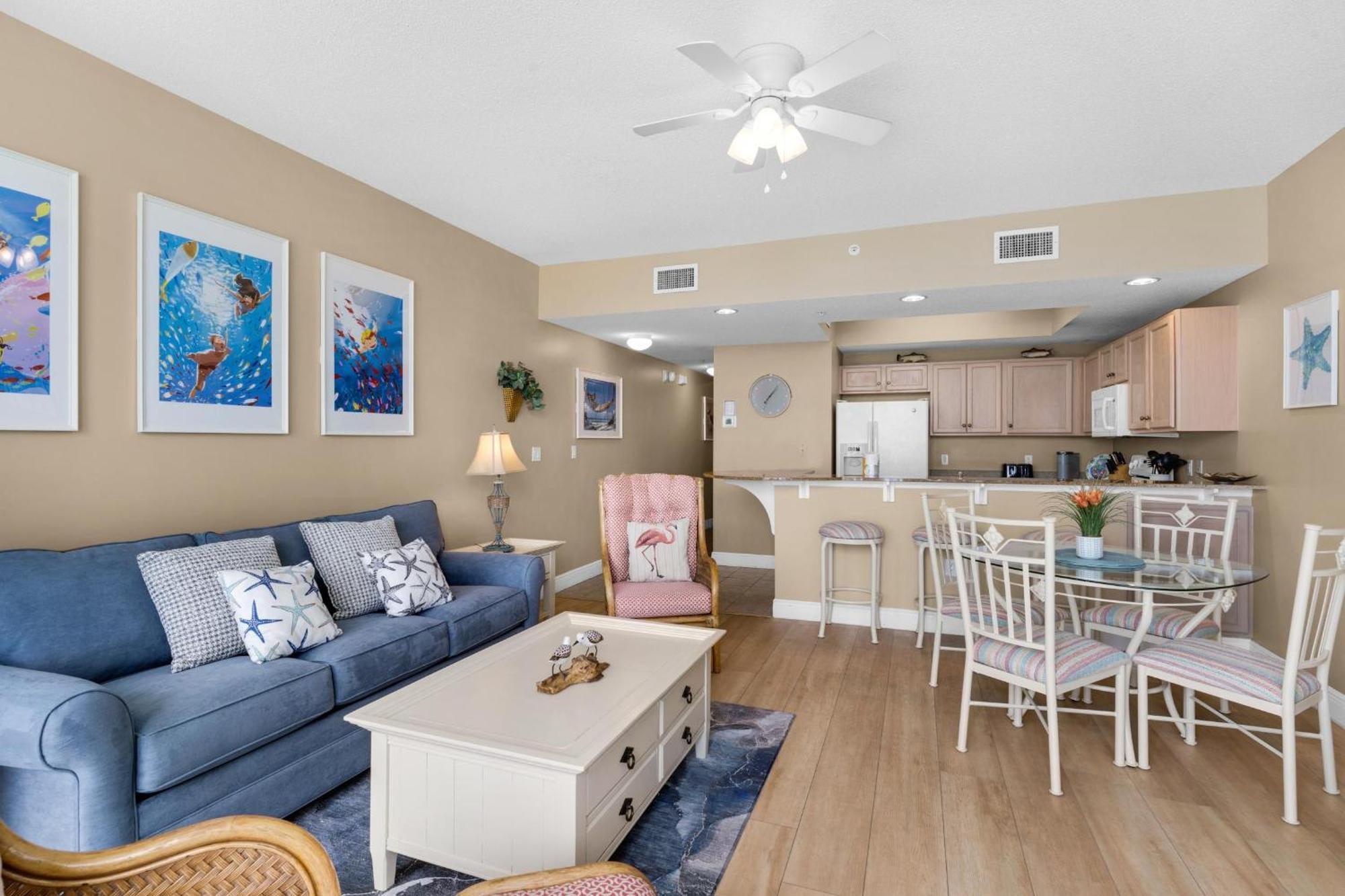 Waters Edge #213- Sea Dreams Holiday home *