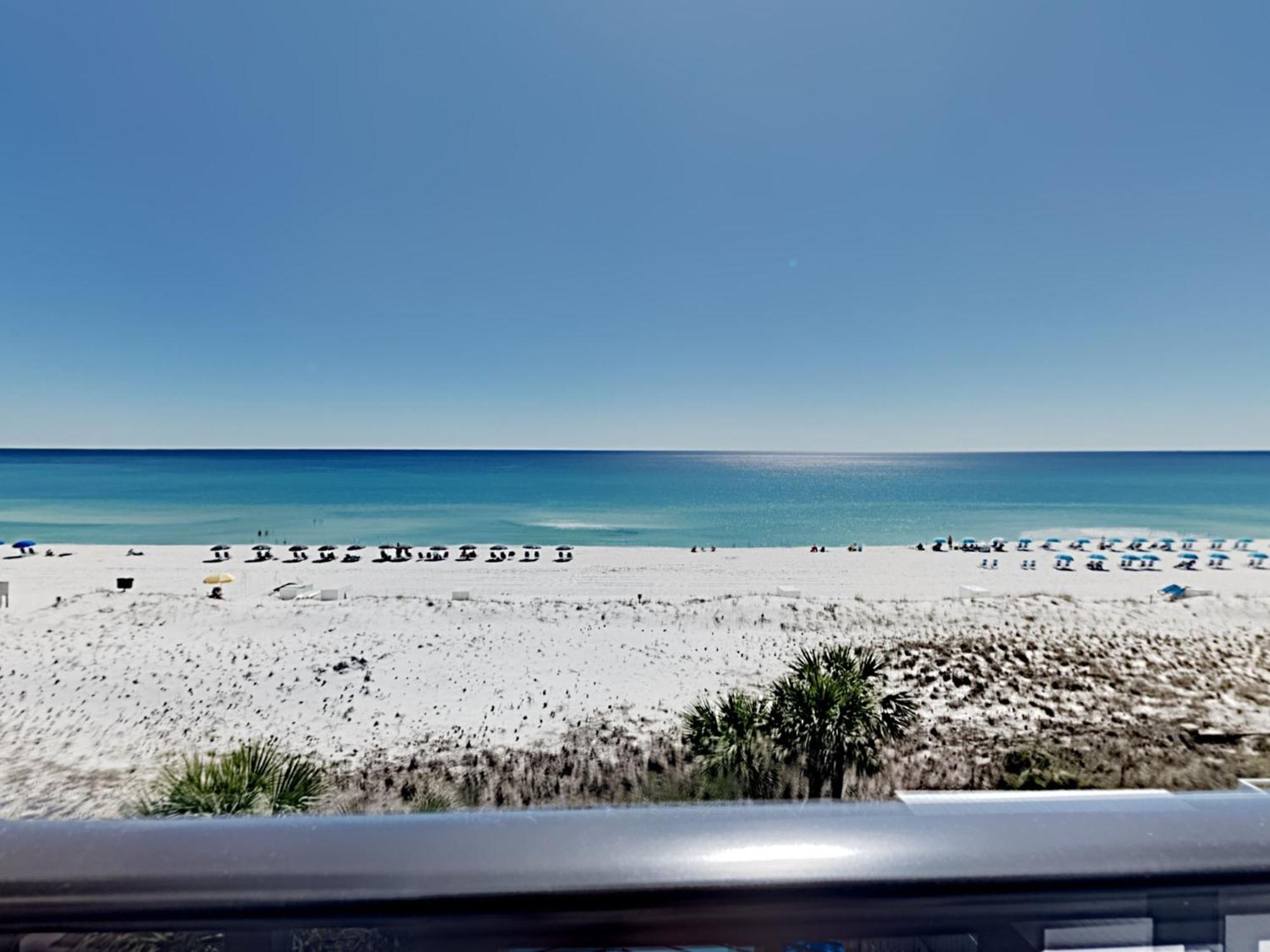 Apartment Stunning In Walton With Heated Swimming Pool, Outdoor Swimming Pool And 3 Bedrooms Fort Walton Beach