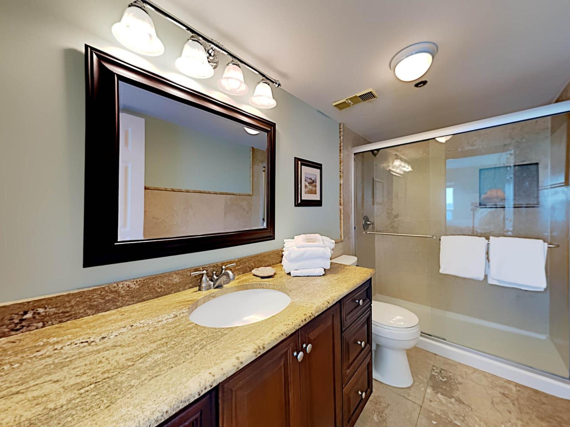 Apartment Stunning In Walton With Heated Swimming Pool, Outdoor Swimming Pool And 3 Bedrooms Fort Walton Beach