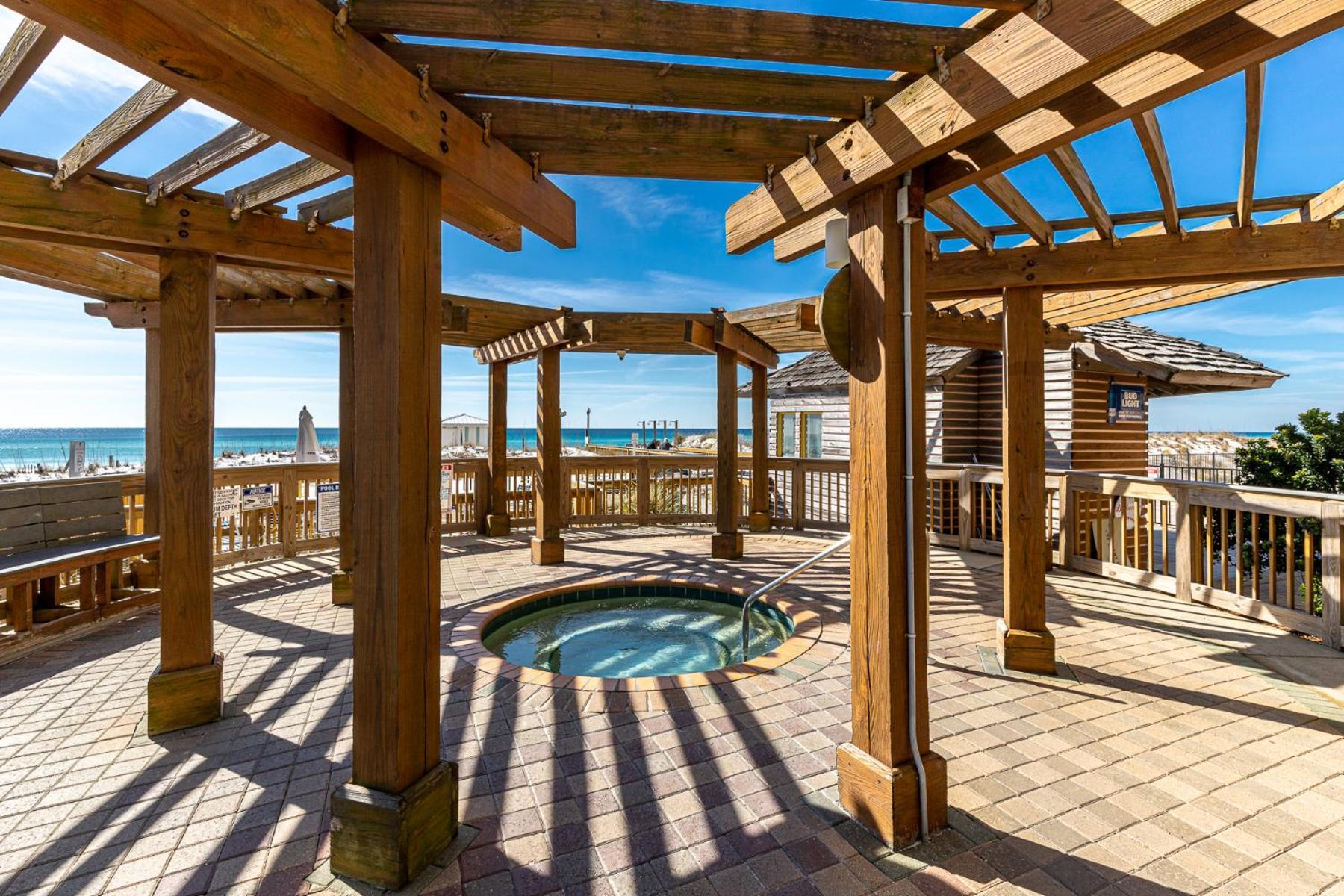 Seacrest 710- By Isle Apartment