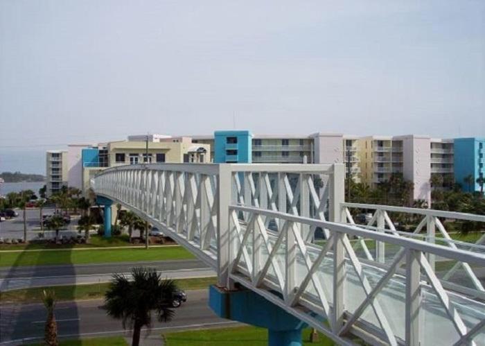 Destin West Pelican#408-resort Corner Lazy River! Holiday home Fort Walton Beach