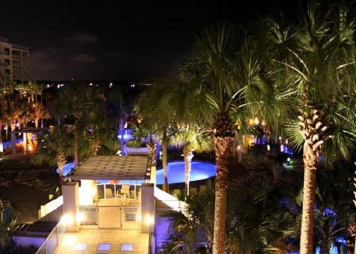Destin West Pelican#408-resort Corner Lazy River! Holiday home *