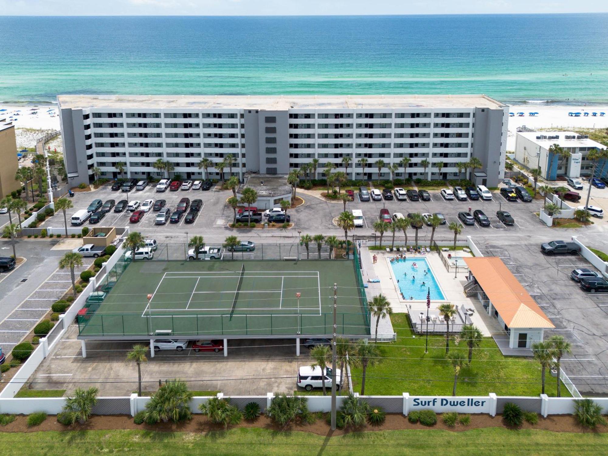 Apartment Surf Dweller 206 - Crescent Cove *