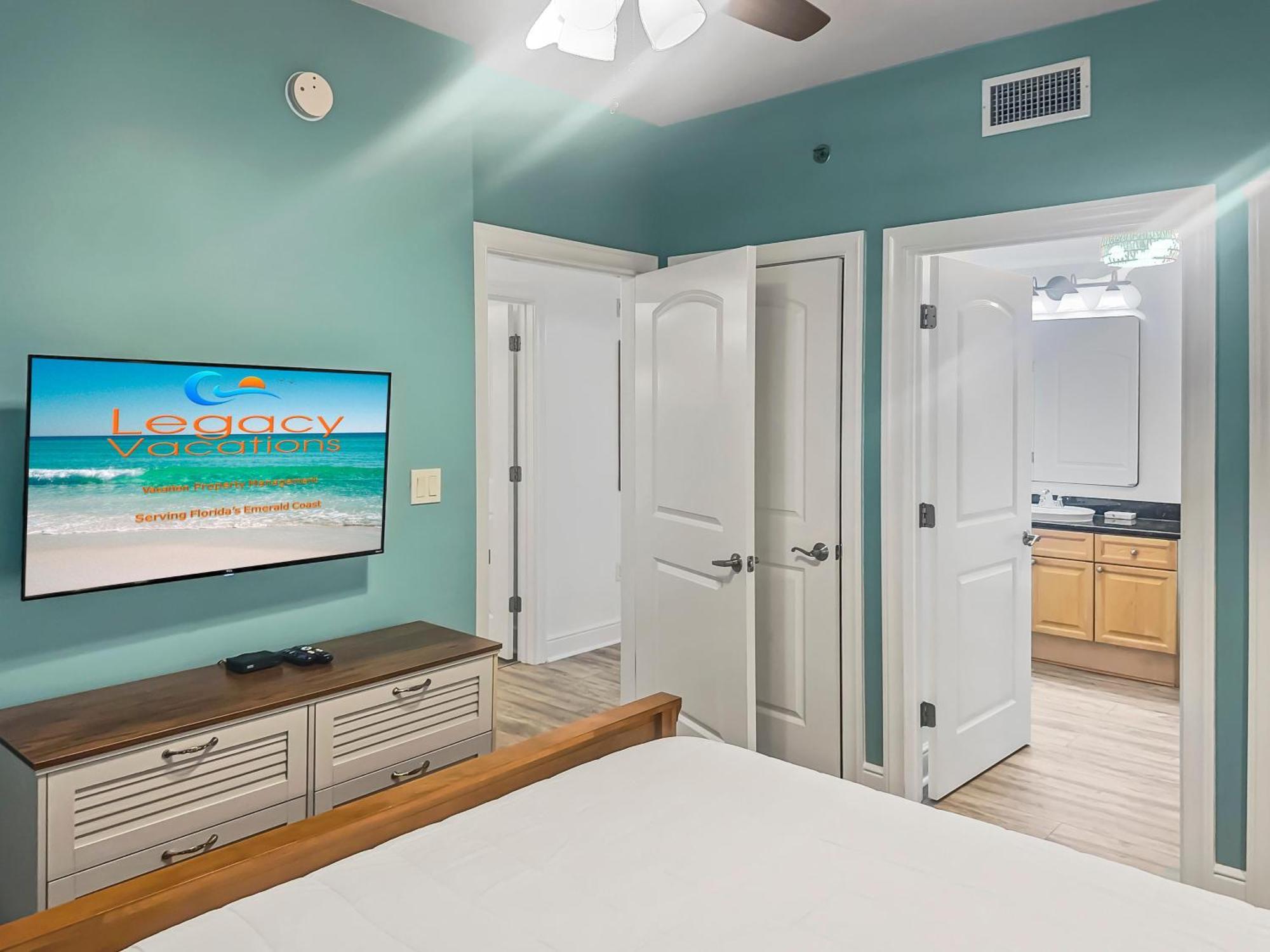 Holiday home Azure #613