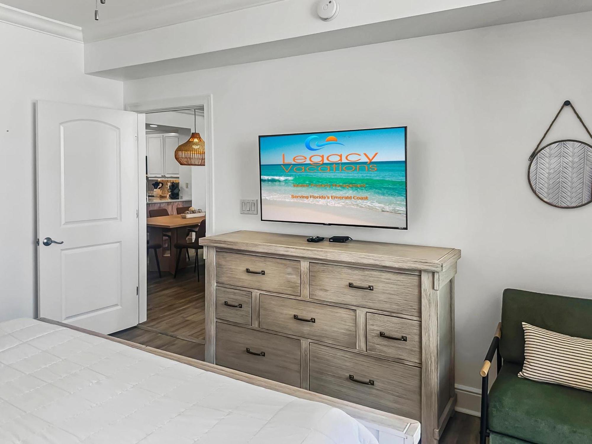 Azure #613 * Fort Walton Beach