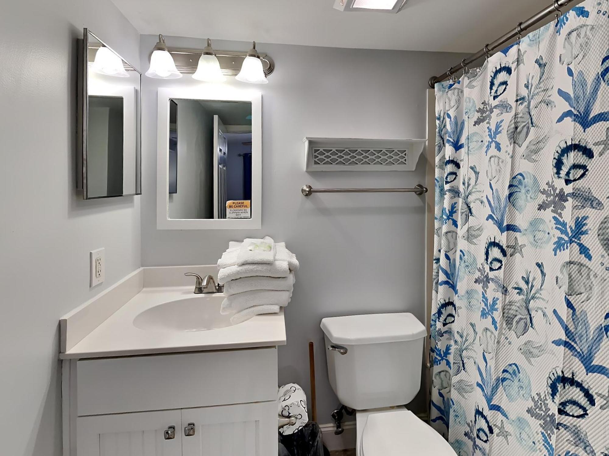 Pelican Isle 213 - Sandy Toes 2 *