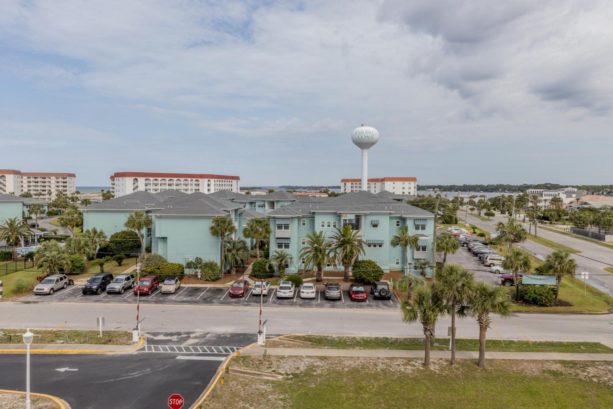 Apartment Seacrest 515a- By Isle