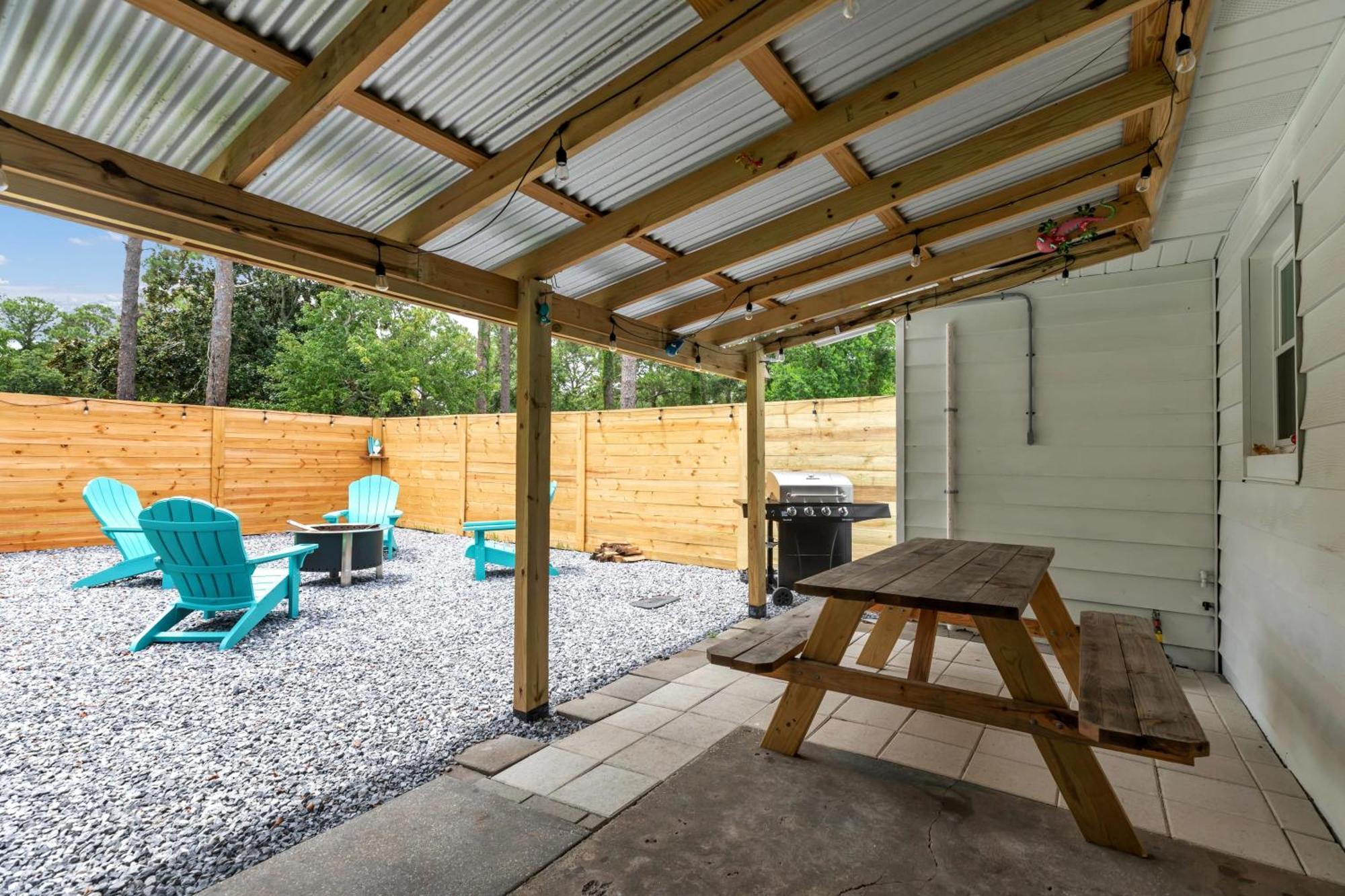 Memorial House - Ping Pong, Grill, Arcade, Beach! * Fort Walton Beach