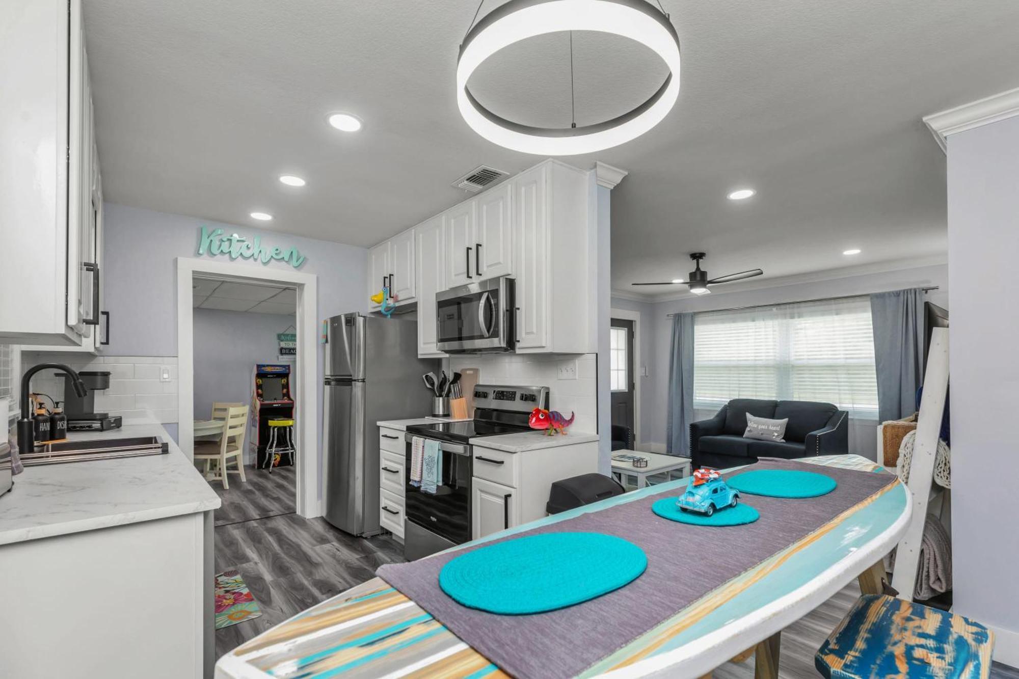 Memorial House - Ping Pong, Grill, Arcade, Beach! * Fort Walton Beach