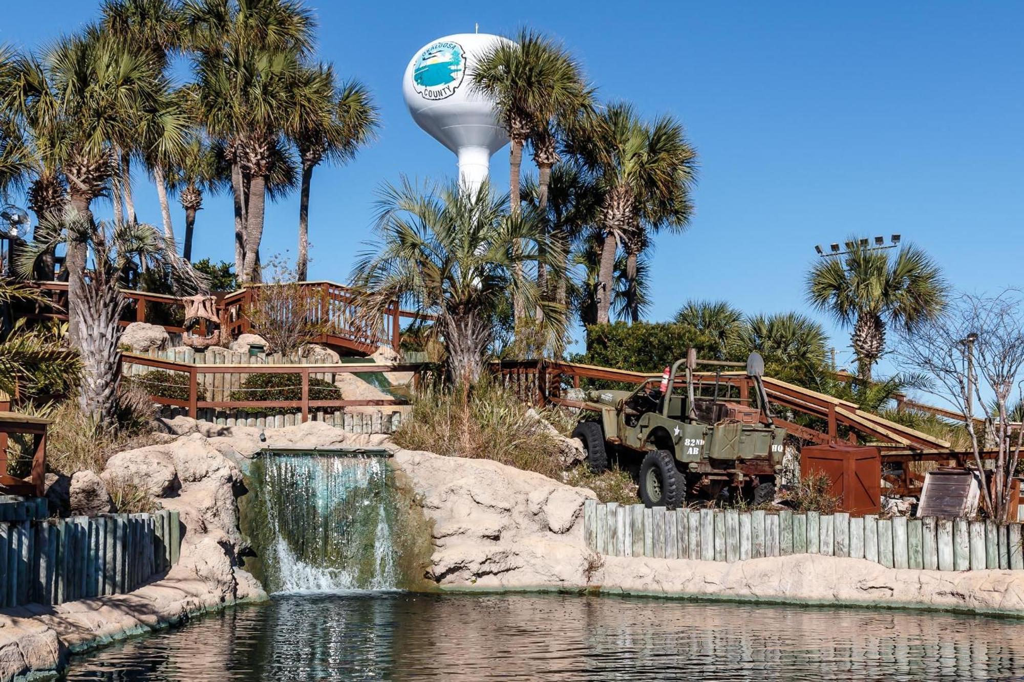 Apartment Pb A115 -cozy Poolside - Close To And Attractions!