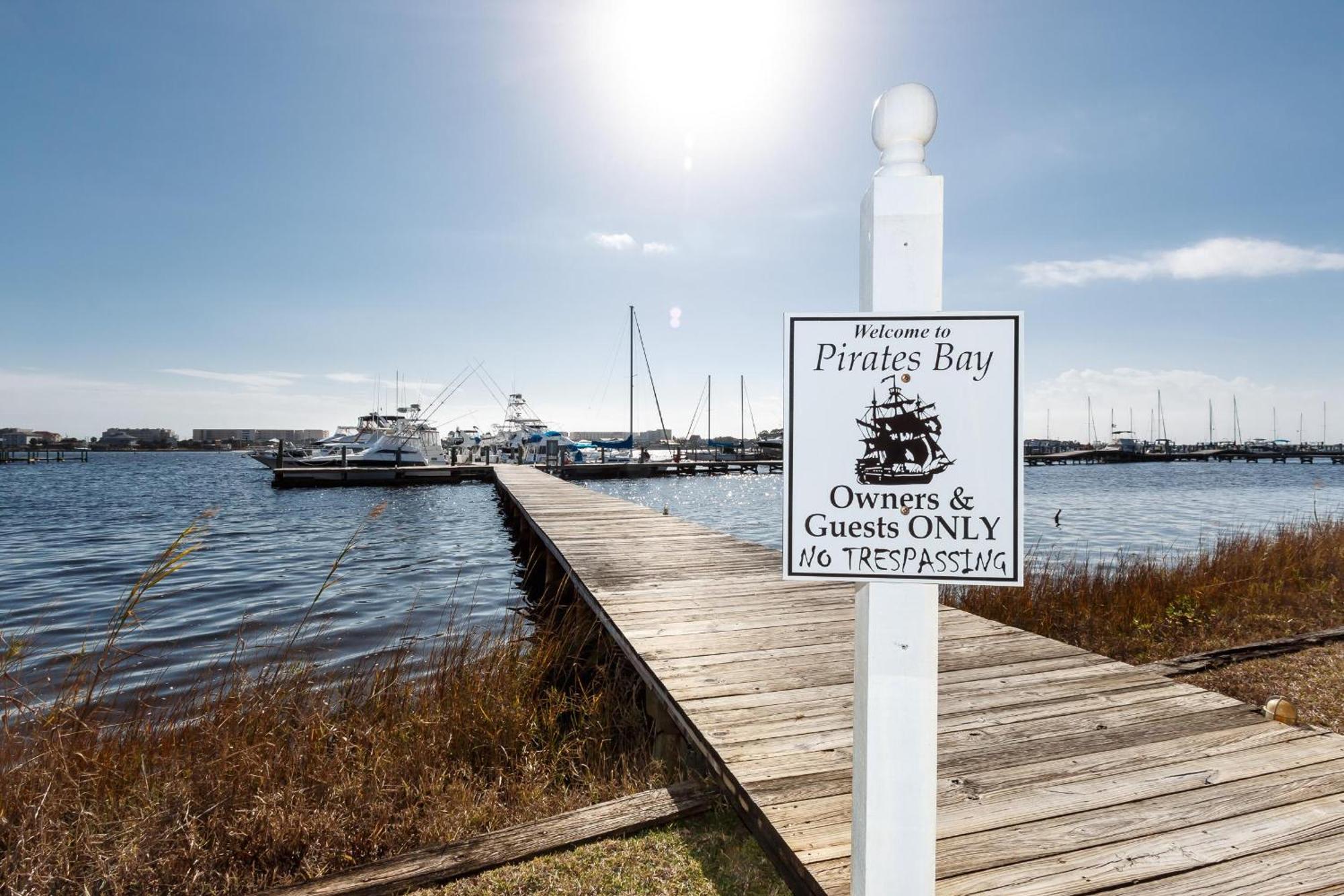Pb A115 -cozy Poolside - Close To And Attractions! * Fort Walton Beach