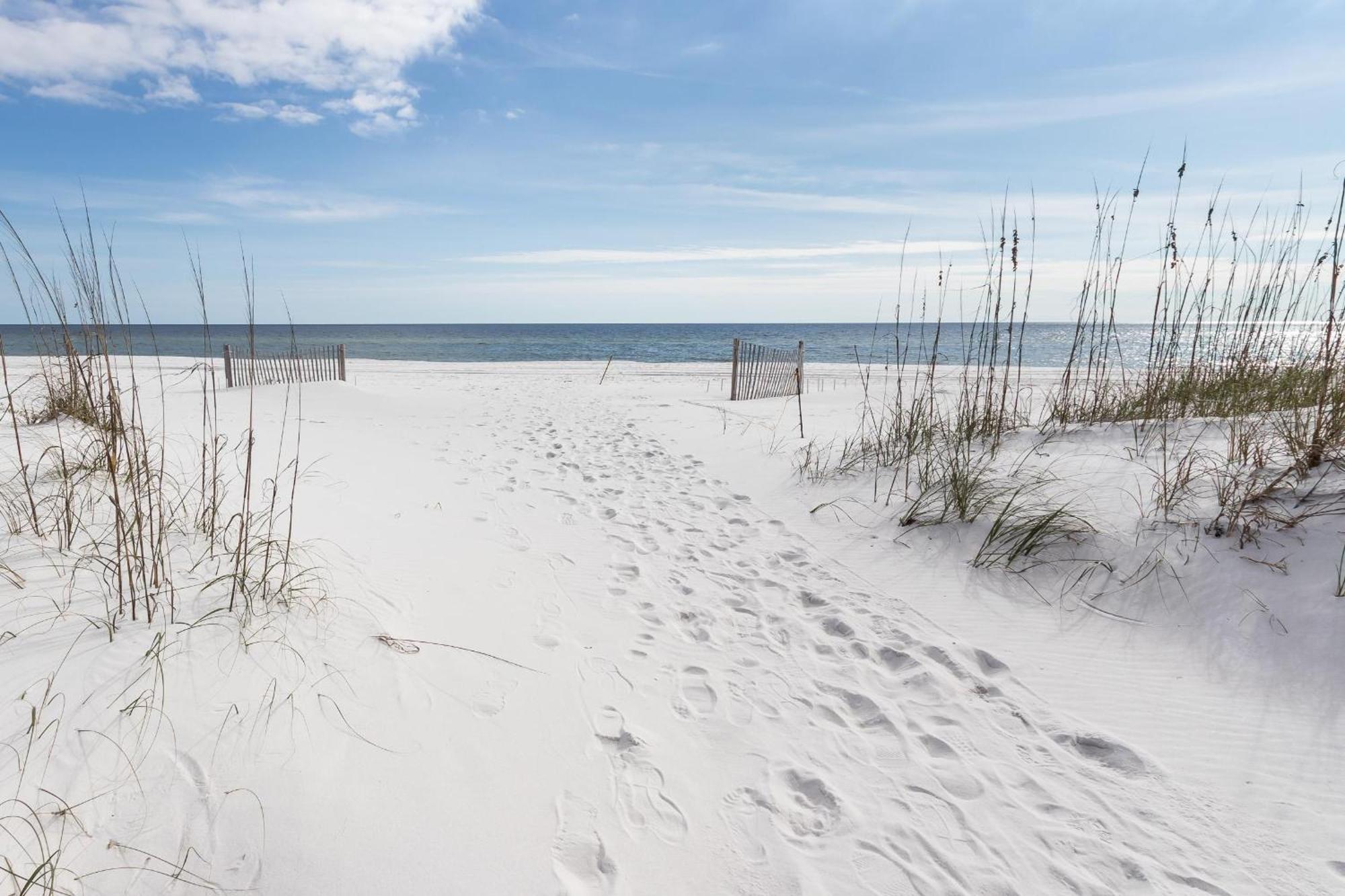 Pb A115 -cozy Poolside - Close To And Attractions! Apartment Fort Walton Beach