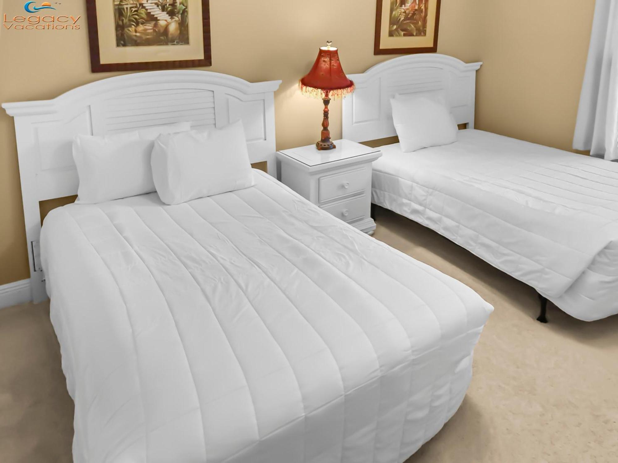 Smp 101 - 3 Bedroom Bchfront Poolside - Sleeps 9! *