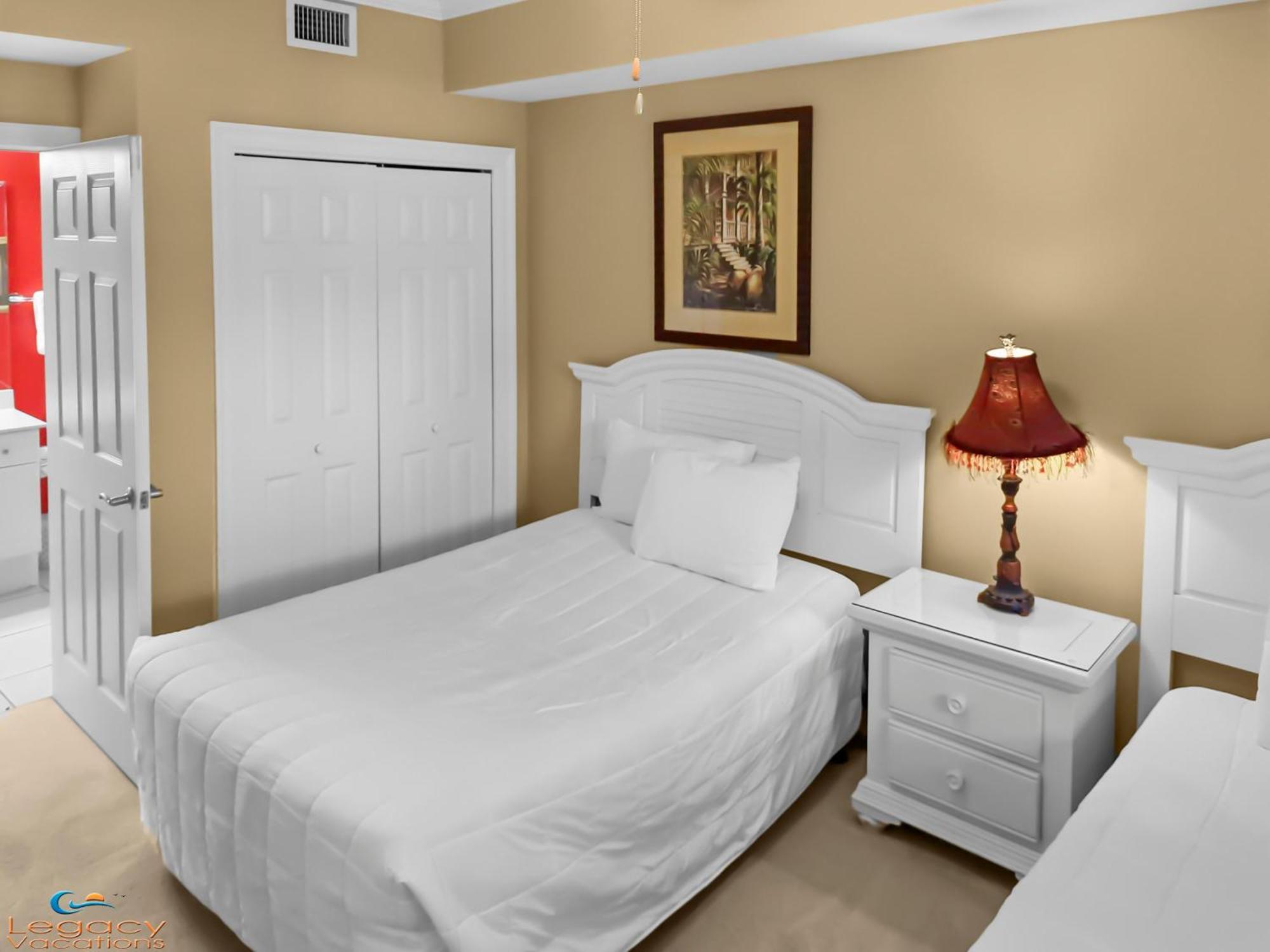 Smp 101 - 3 Bedroom Bchfront Poolside - Sleeps 9! * Fort Walton Beach