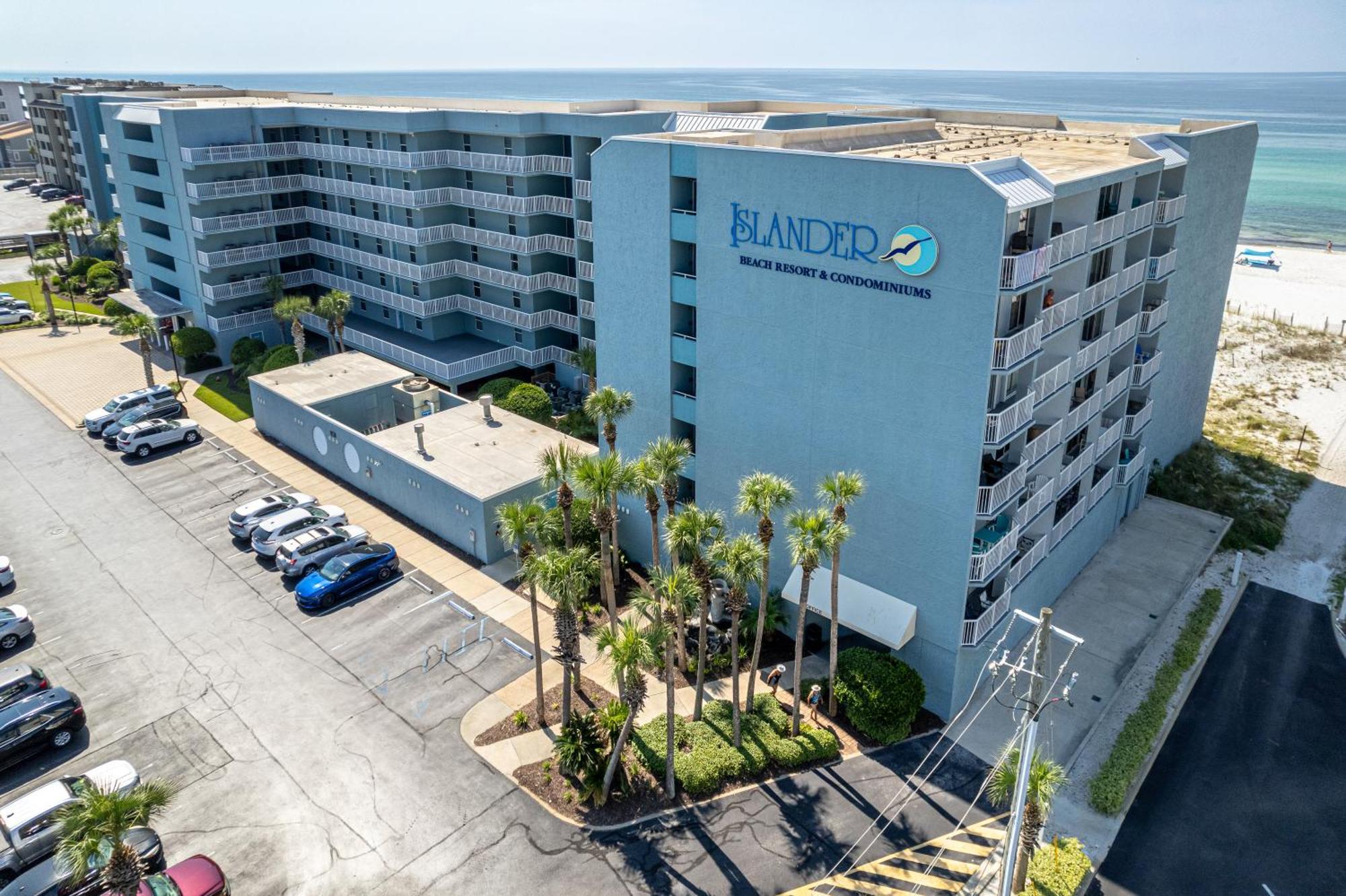 Seacrest 301b- By Isle Apartment *