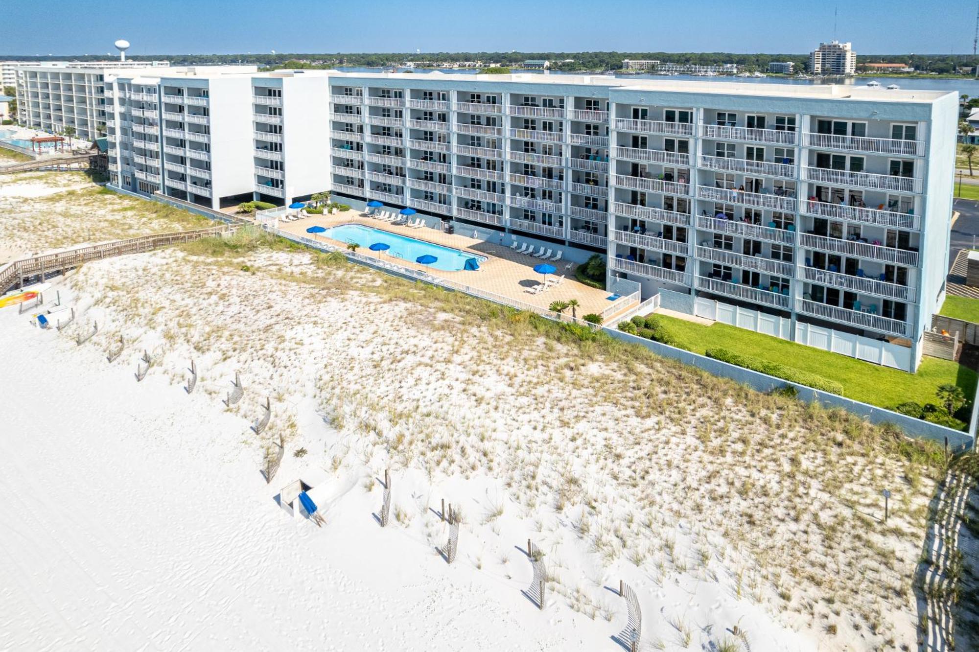 Apartment Seacrest 706- By Isle *