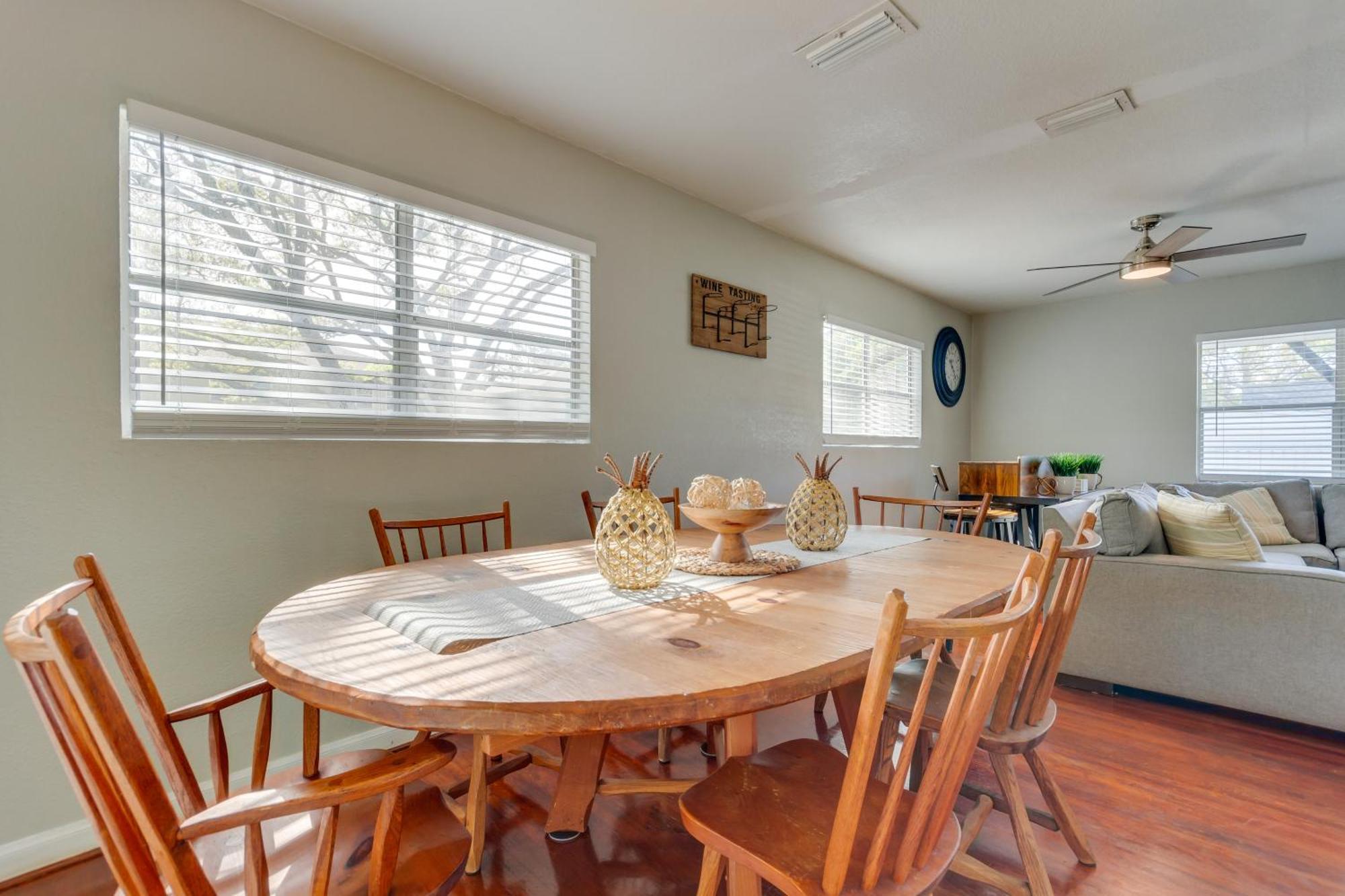 Sunny Walton Vacation With Yard! * Fort Walton Beach