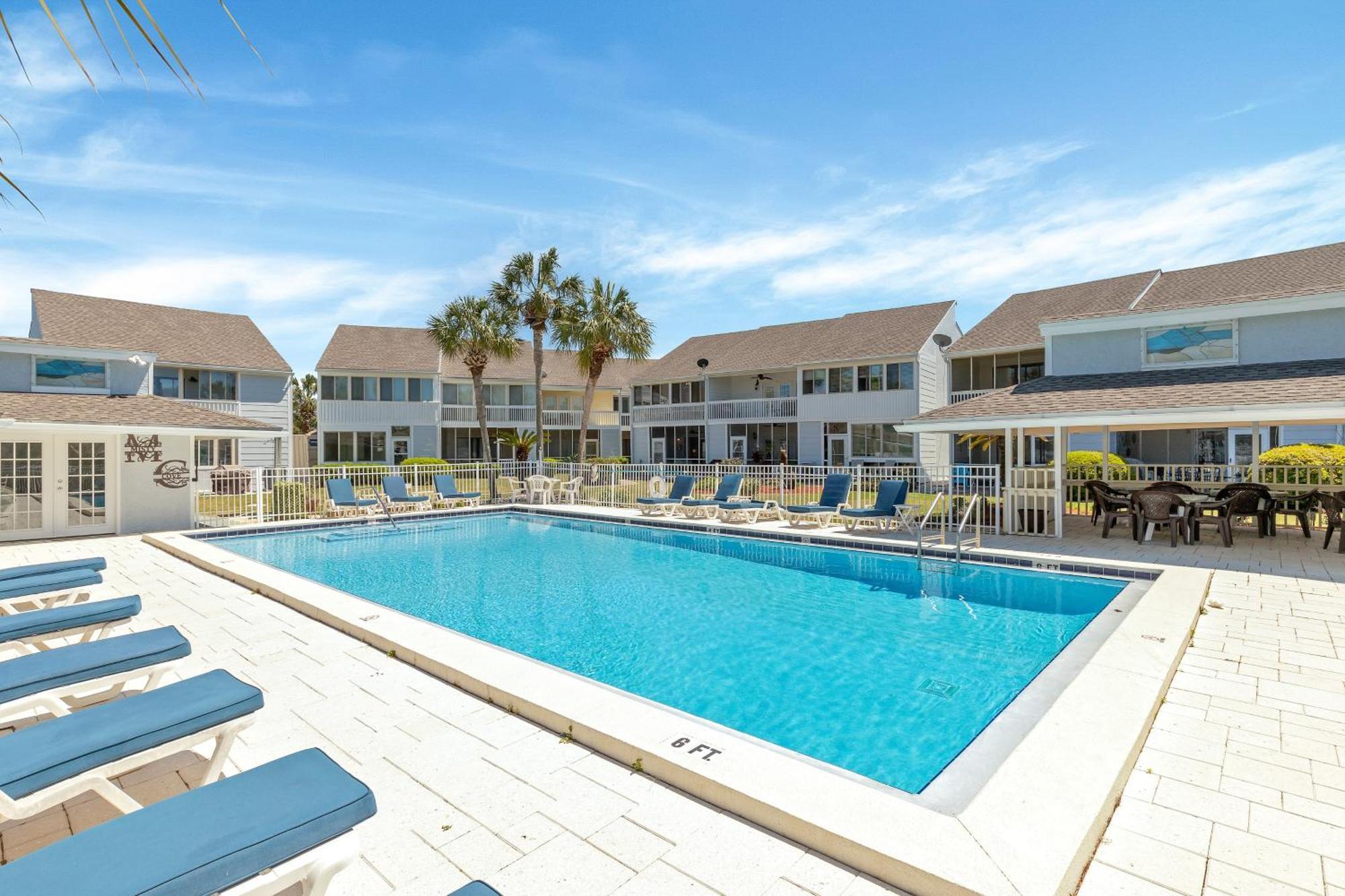 Apartment Venus 206- By Isle Fort Walton Beach