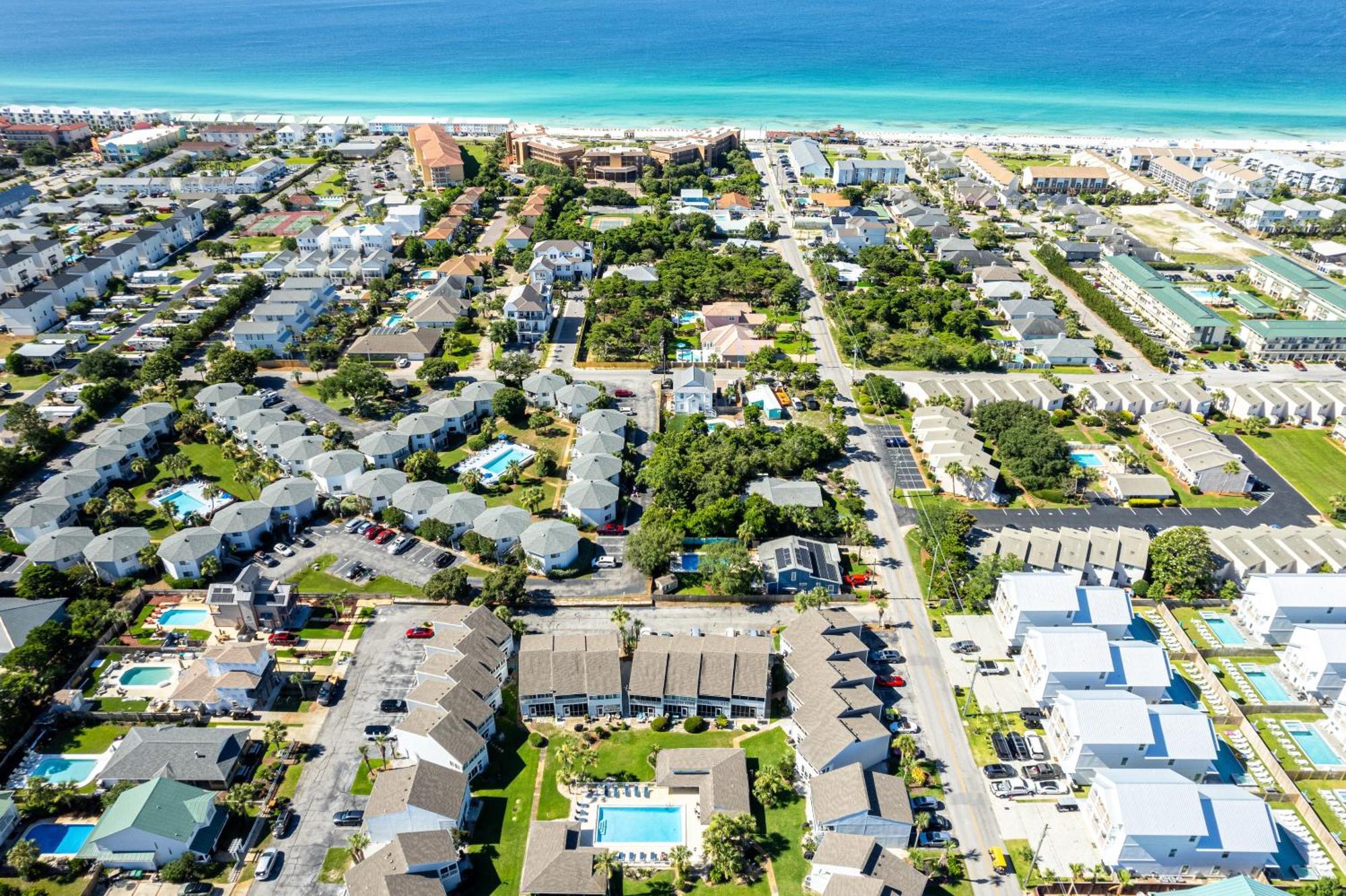 Seacrest 301b- By Isle * Fort Walton Beach