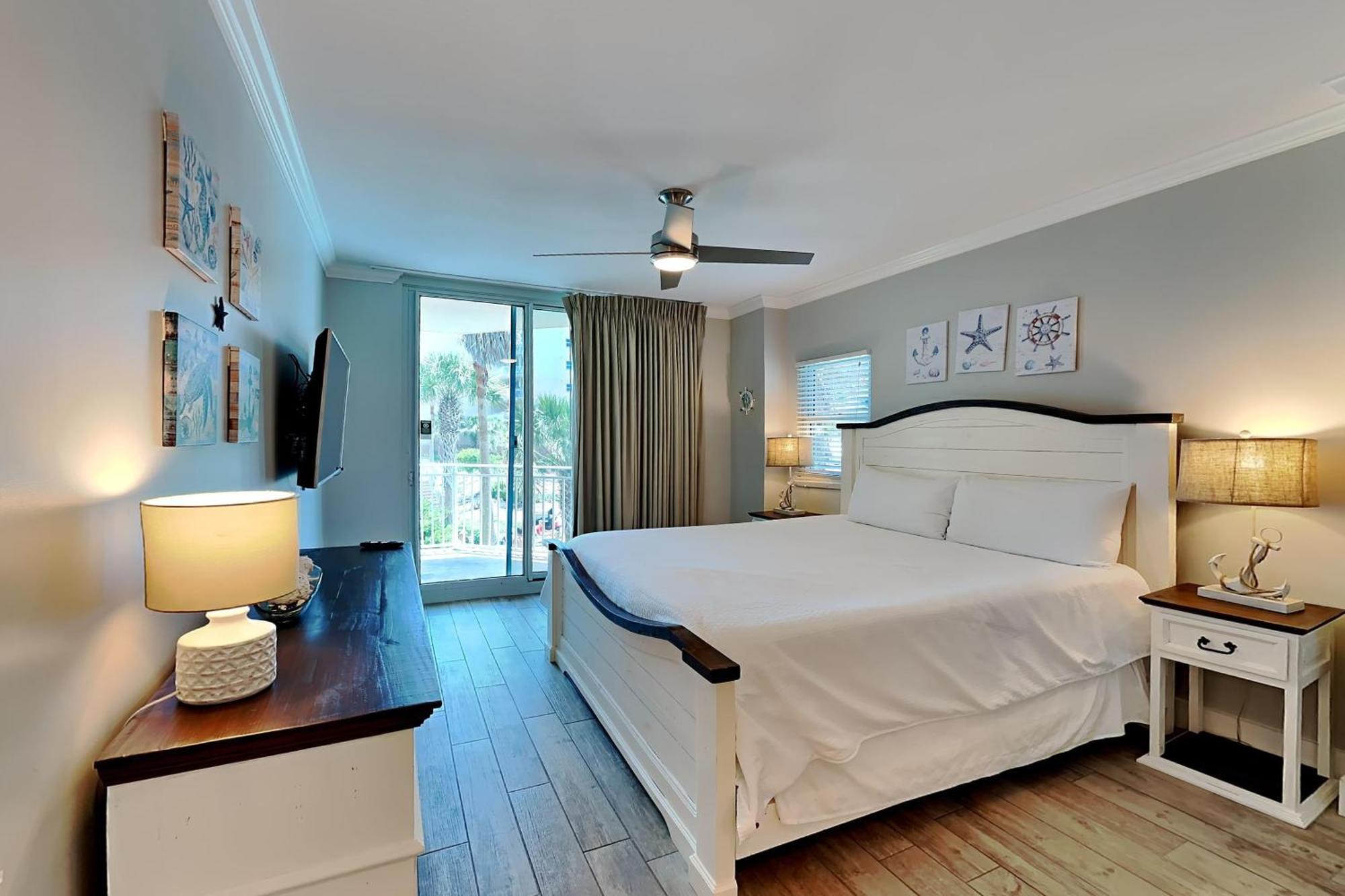 Apartment Waterscape A208
