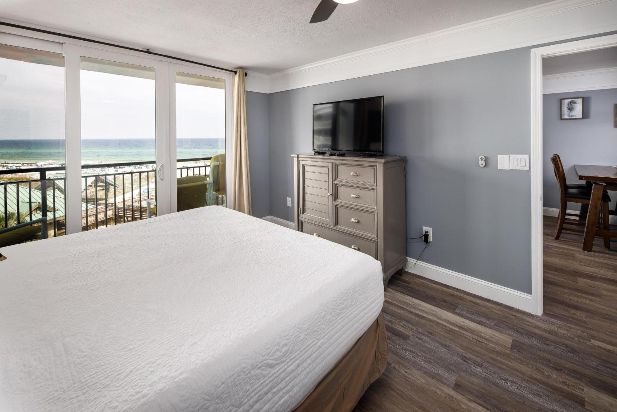Nautilus 2509 Gulf View 2 Bedroom 5th Floor Free Service *