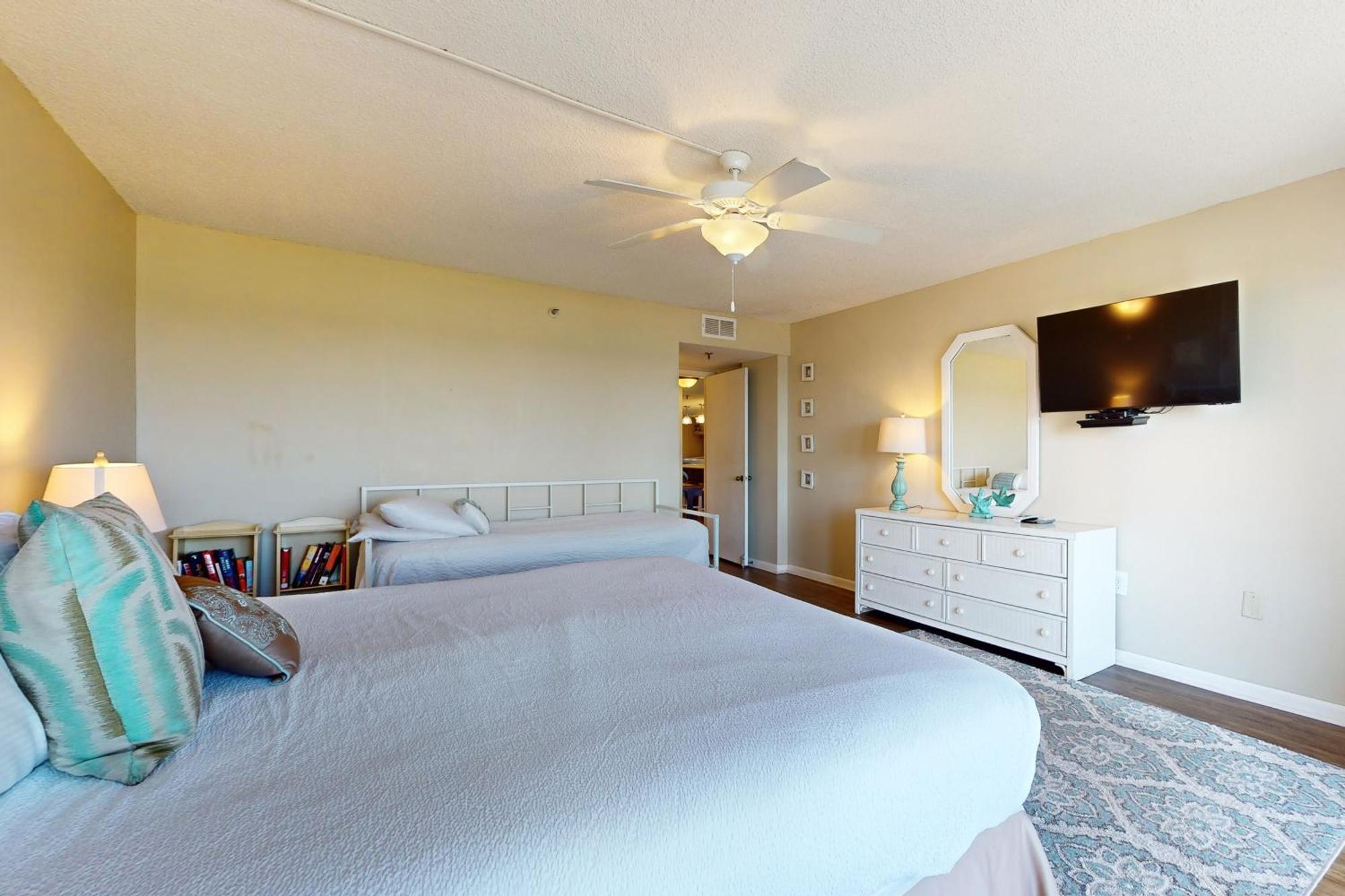 Surf Dweller 211 Apartment Fort Walton Beach