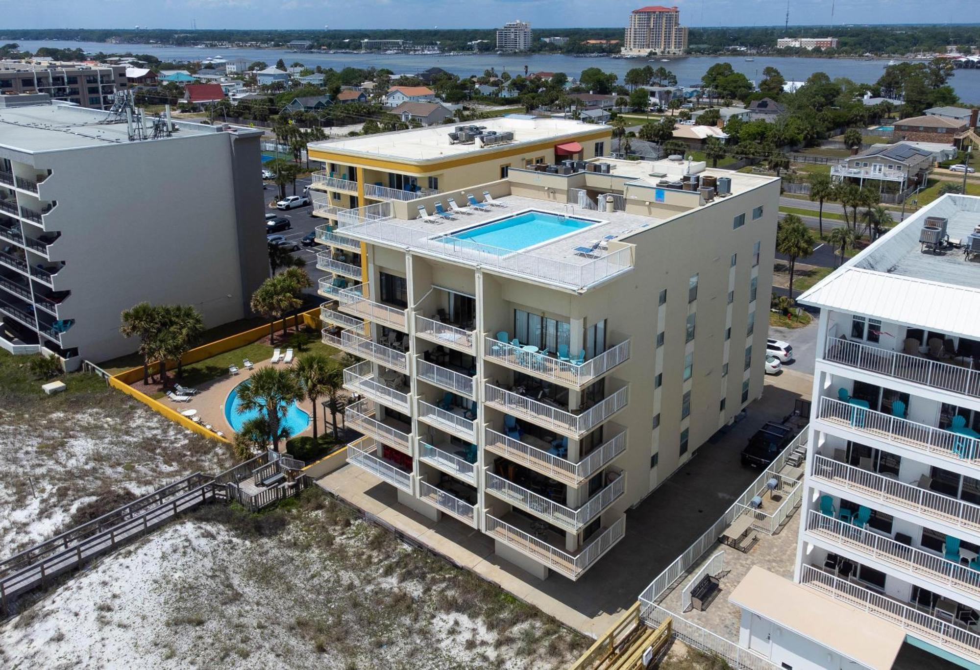 Gulfside 203 - The Sandbar Escape Apartment Fort Walton Beach