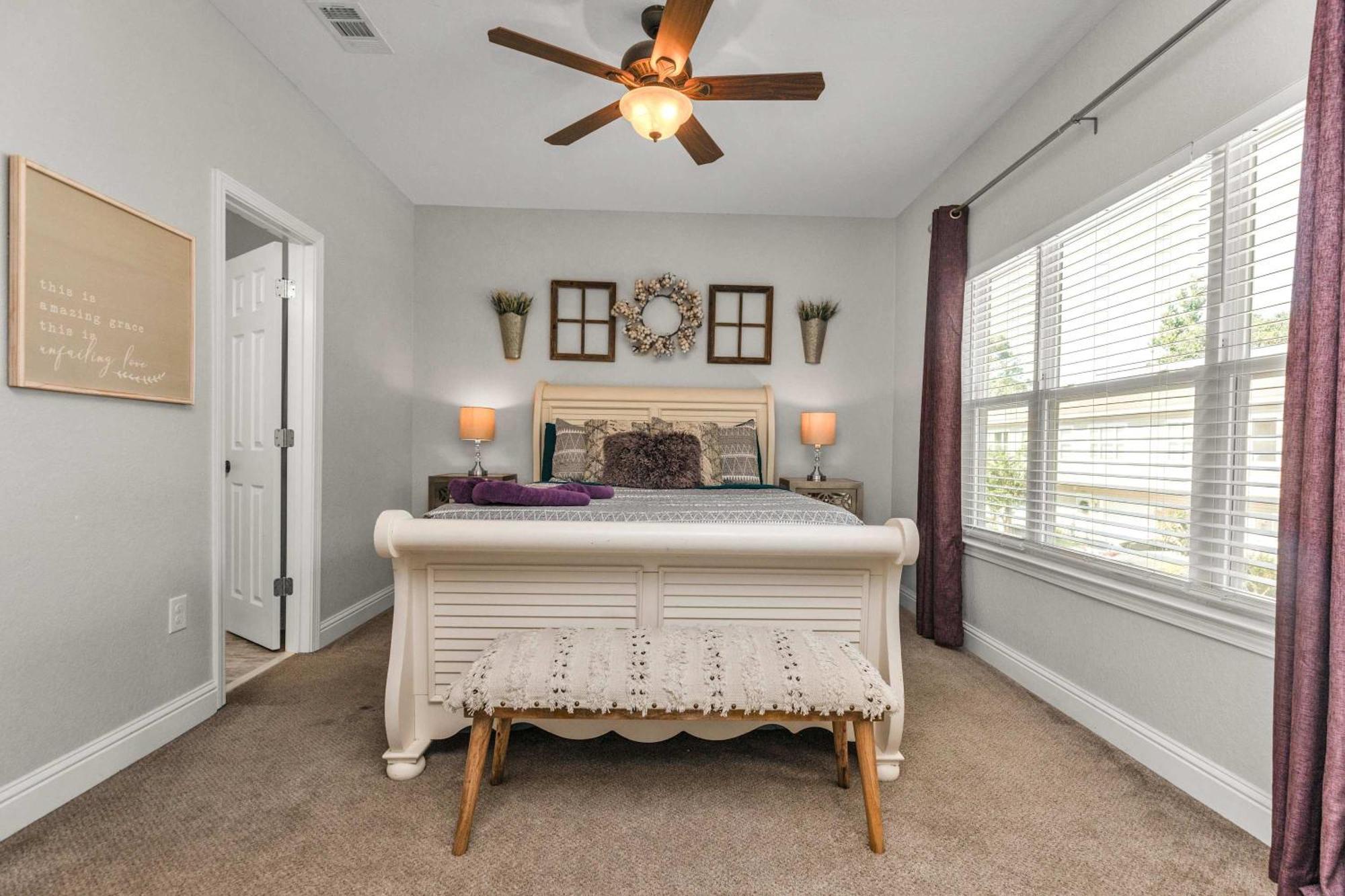 Holiday home Owl's Nest - Cozy Townhome Close To Beaches, Attractions & More!