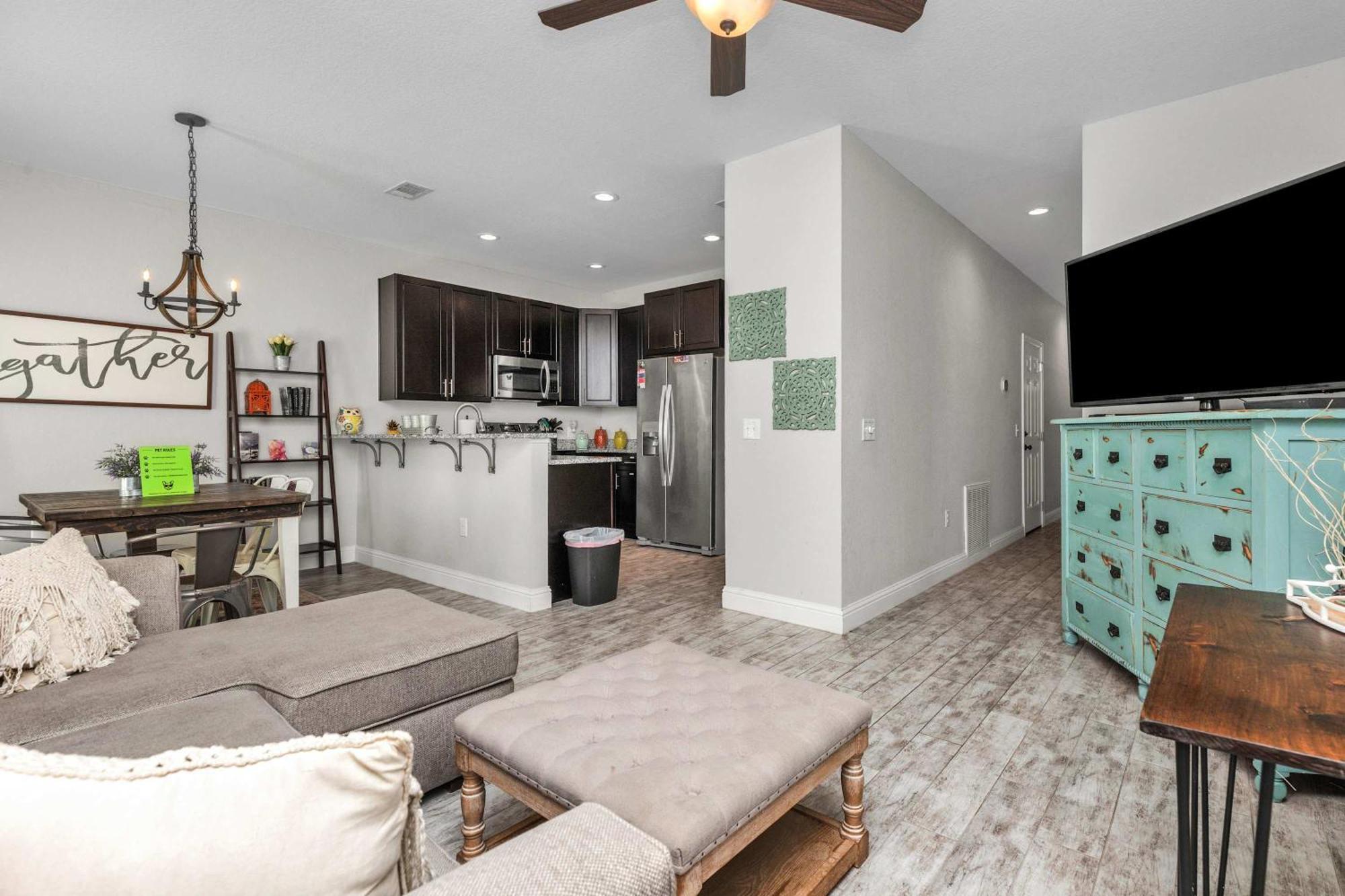 Owl's Nest - Cozy Townhome Close To Beaches, Attractions & More! Holiday home Fort Walton Beach