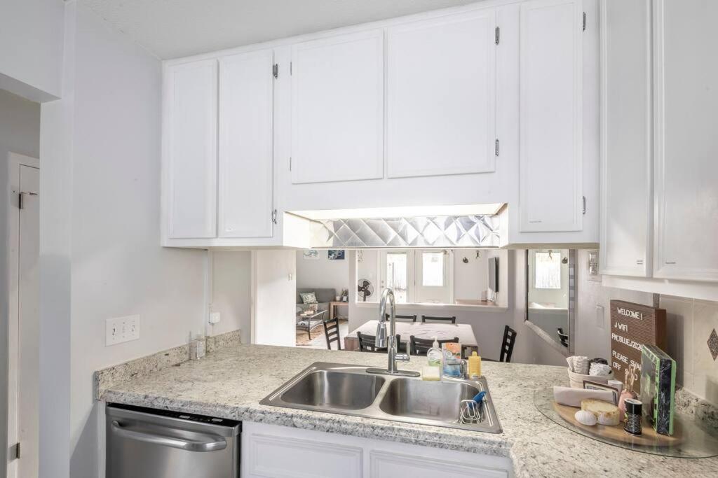 Holiday home Peaceful Townhouse 1 Mile To Okaloosa Island Relax Replenish Fort Walton Beach
