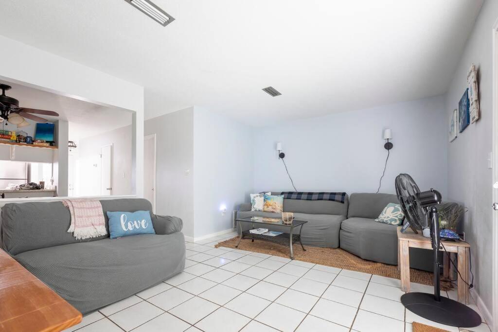 Peaceful Townhouse 1 Mile To Okaloosa Island Relax Replenish Fort Walton Beach