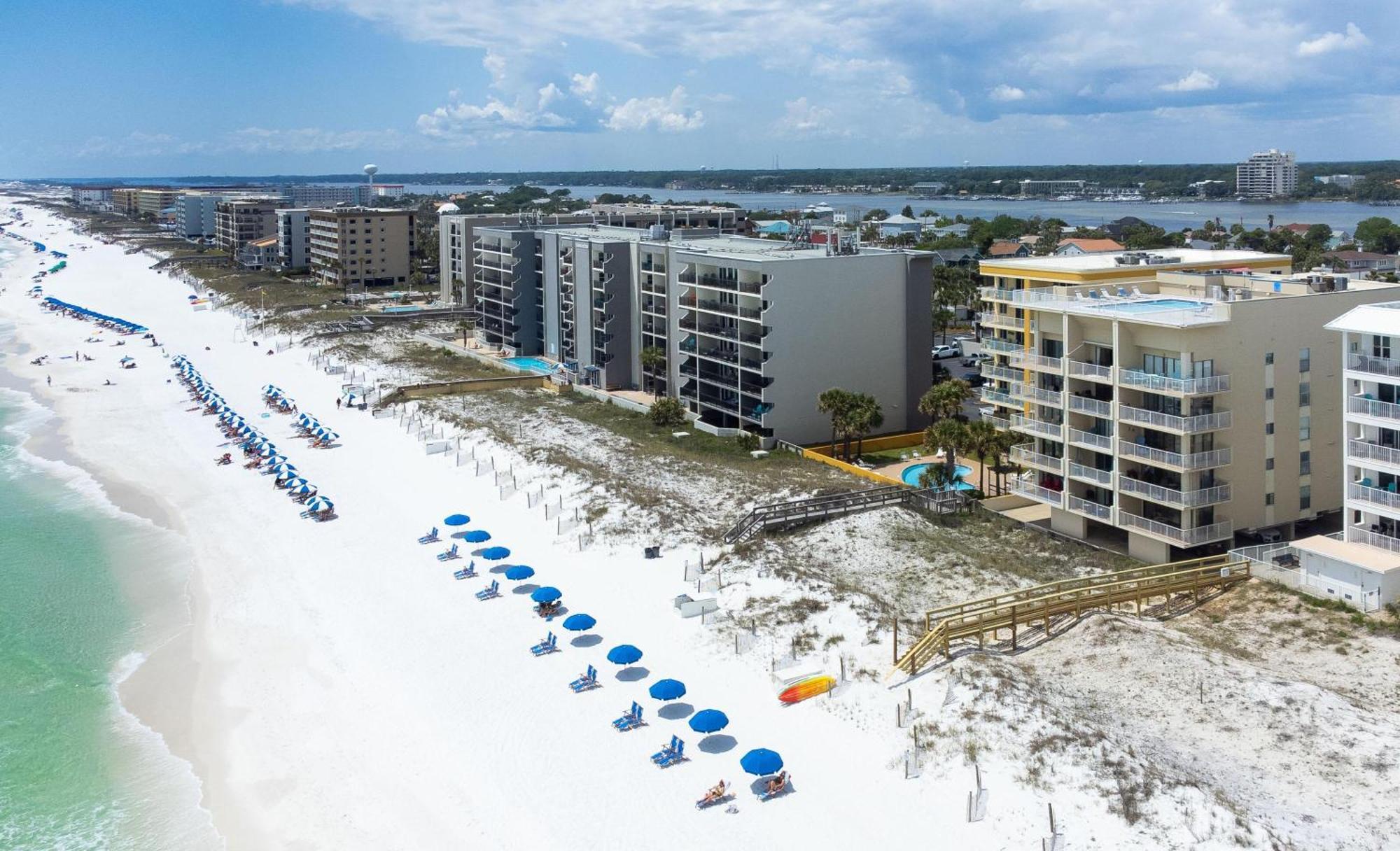 Gulfside 302 Apartment