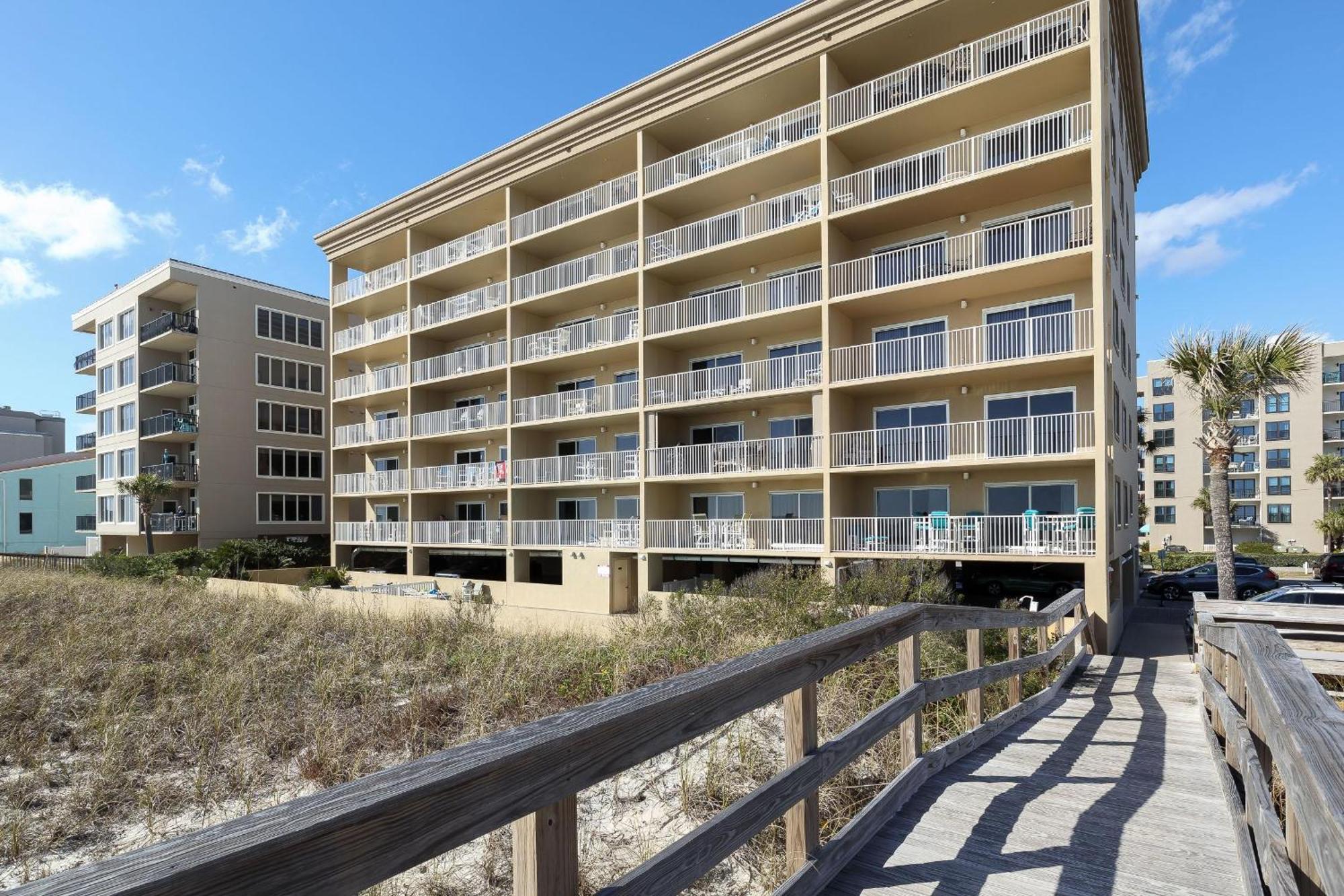 Summerlin 303