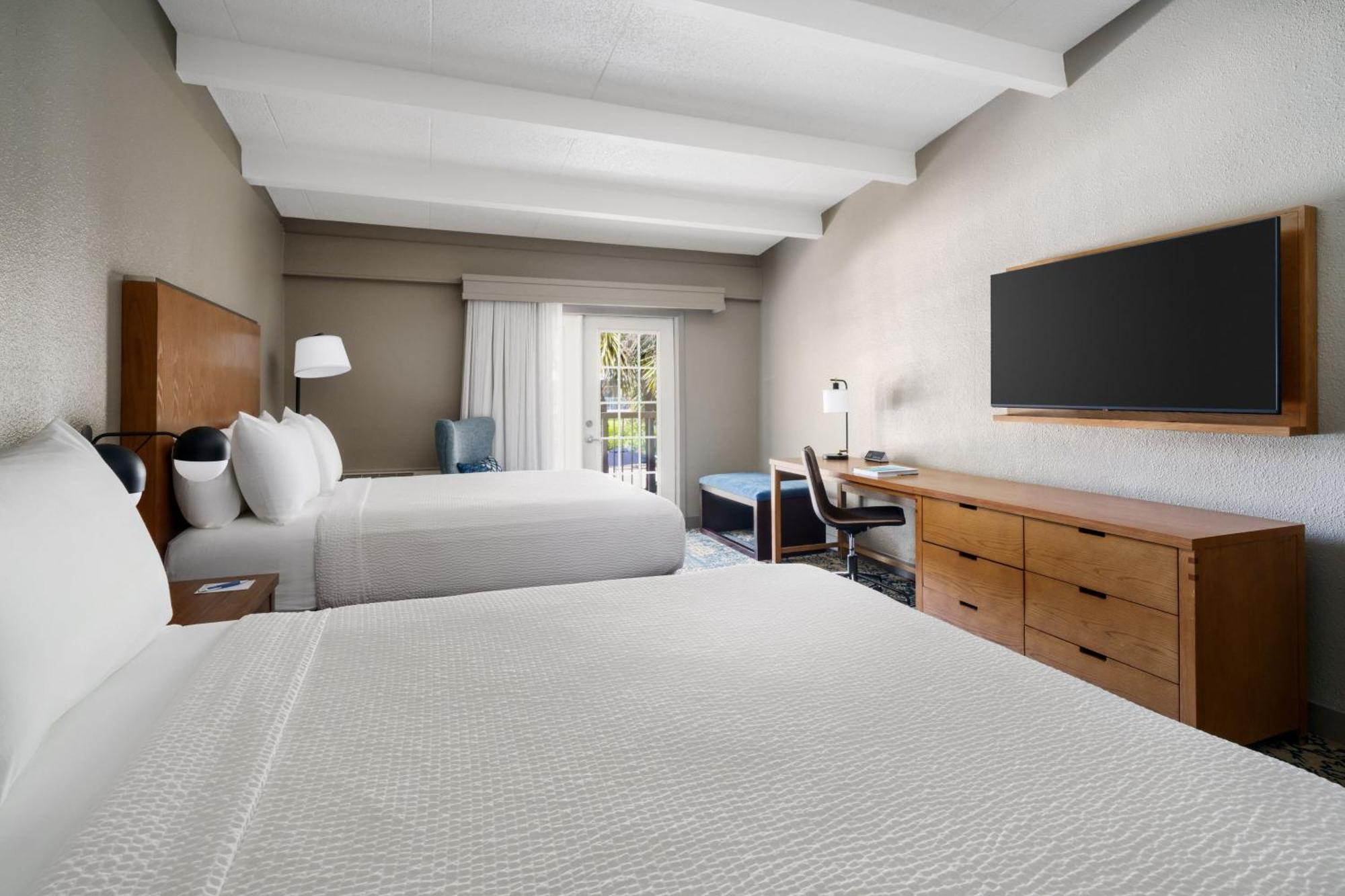 Four Points By Sheraton Destin - Walton Hotel