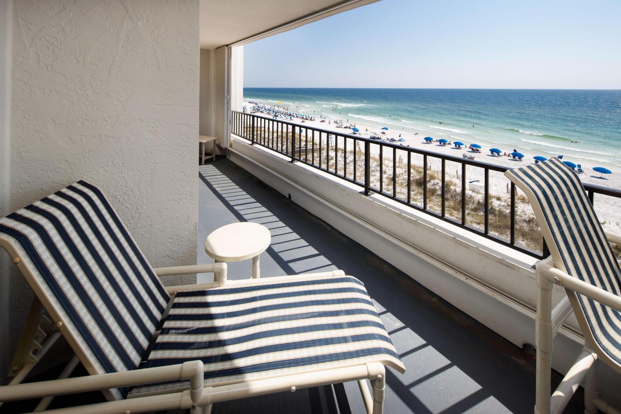 Apartment Surf Dweller 502