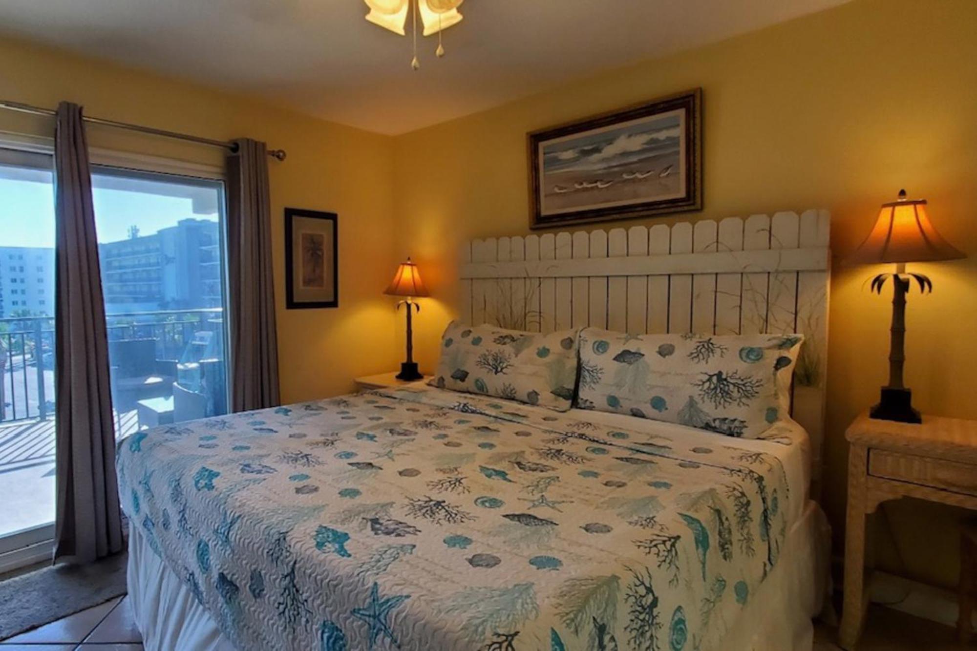 Emerald Isle 406 Apartment *