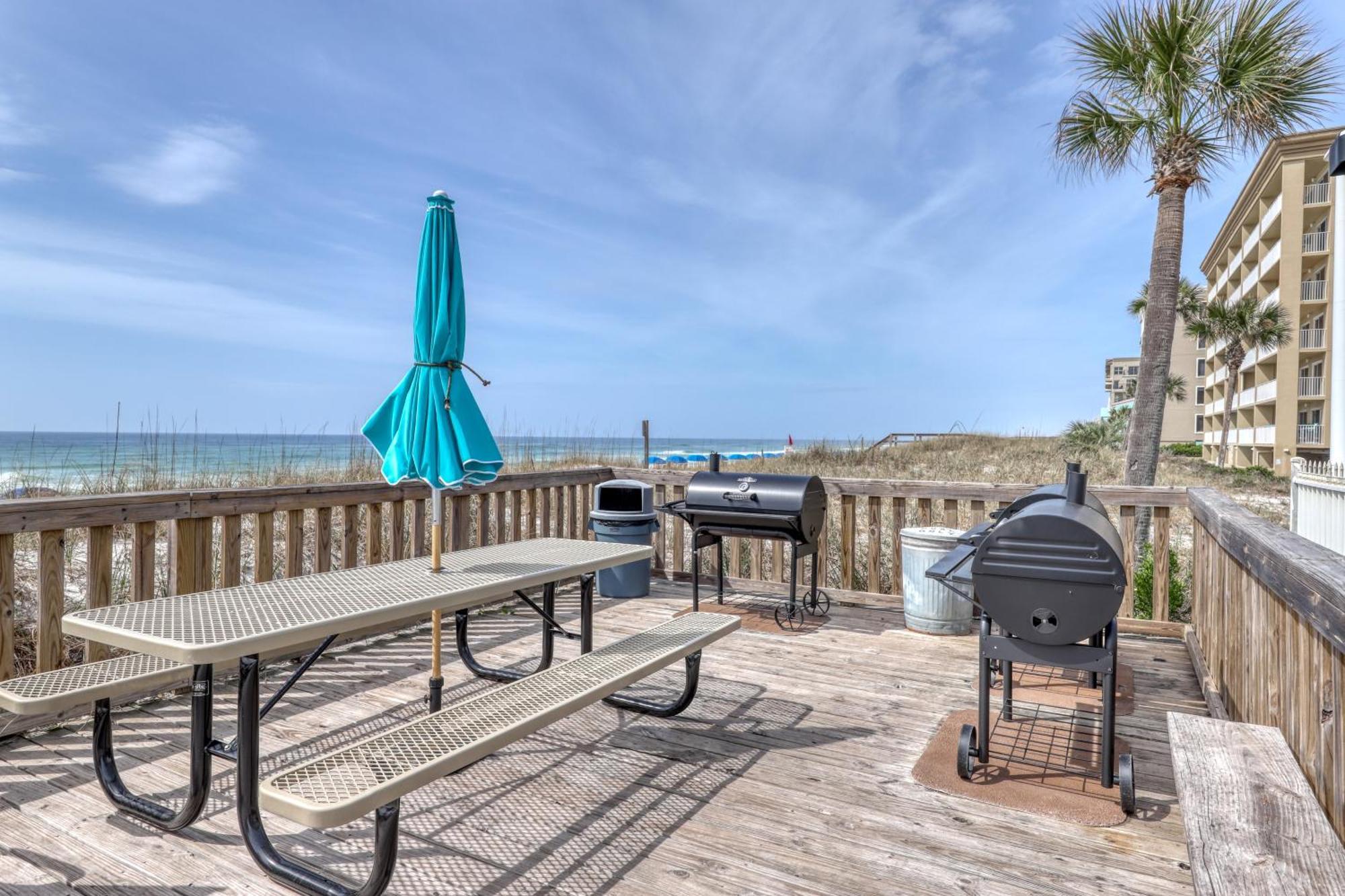 Apartment Emerald Isle 406