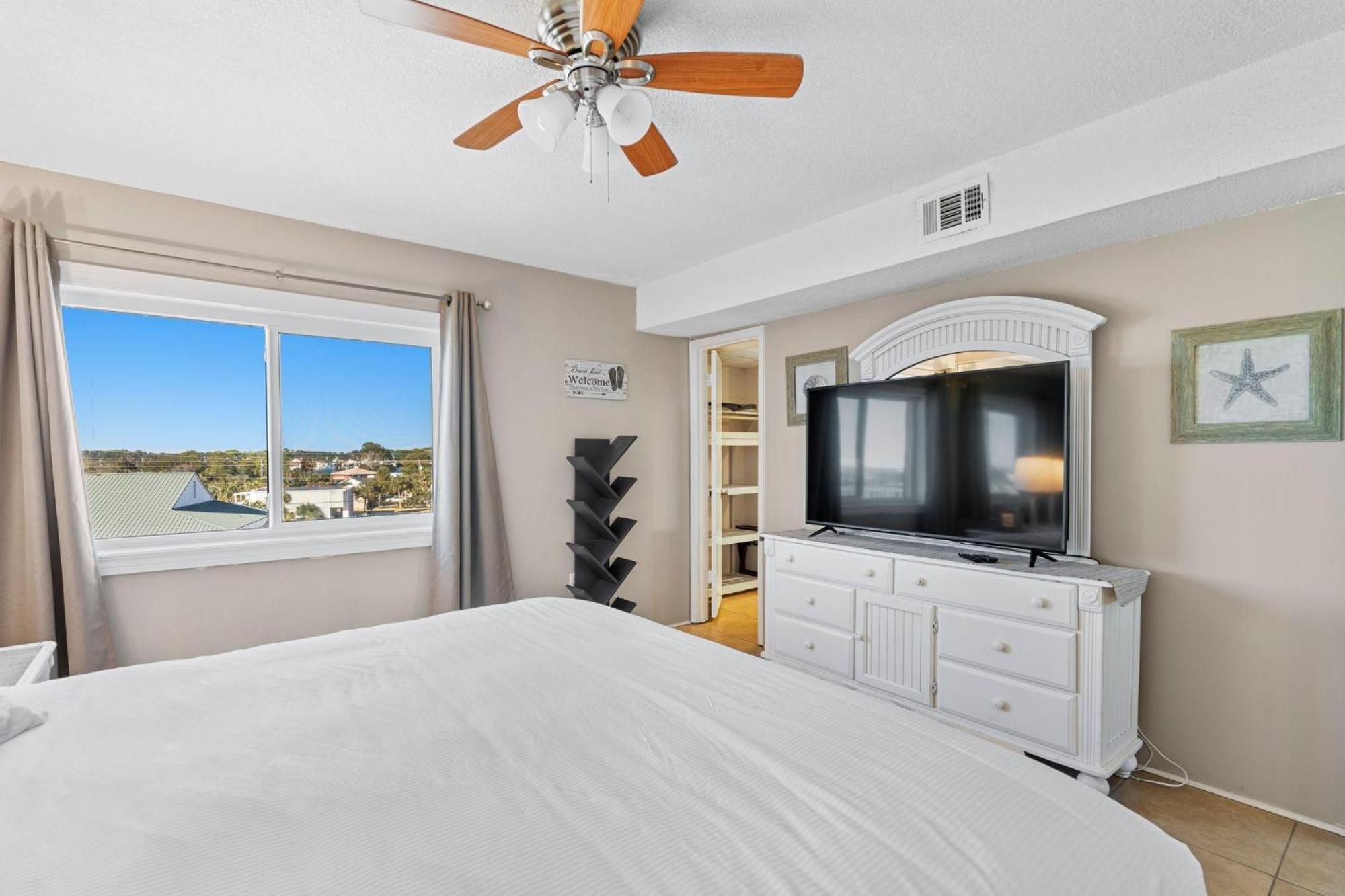 Aqua 405 Holiday home *