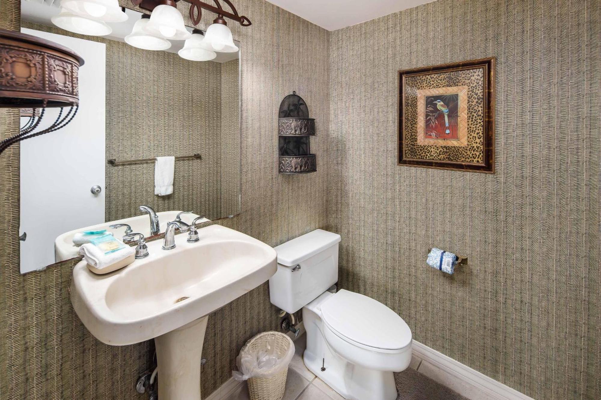 Nautilus 1702 Gulf Front Large 2 Bedroom Penthouse 7th Floor Holiday home Fort Walton Beach