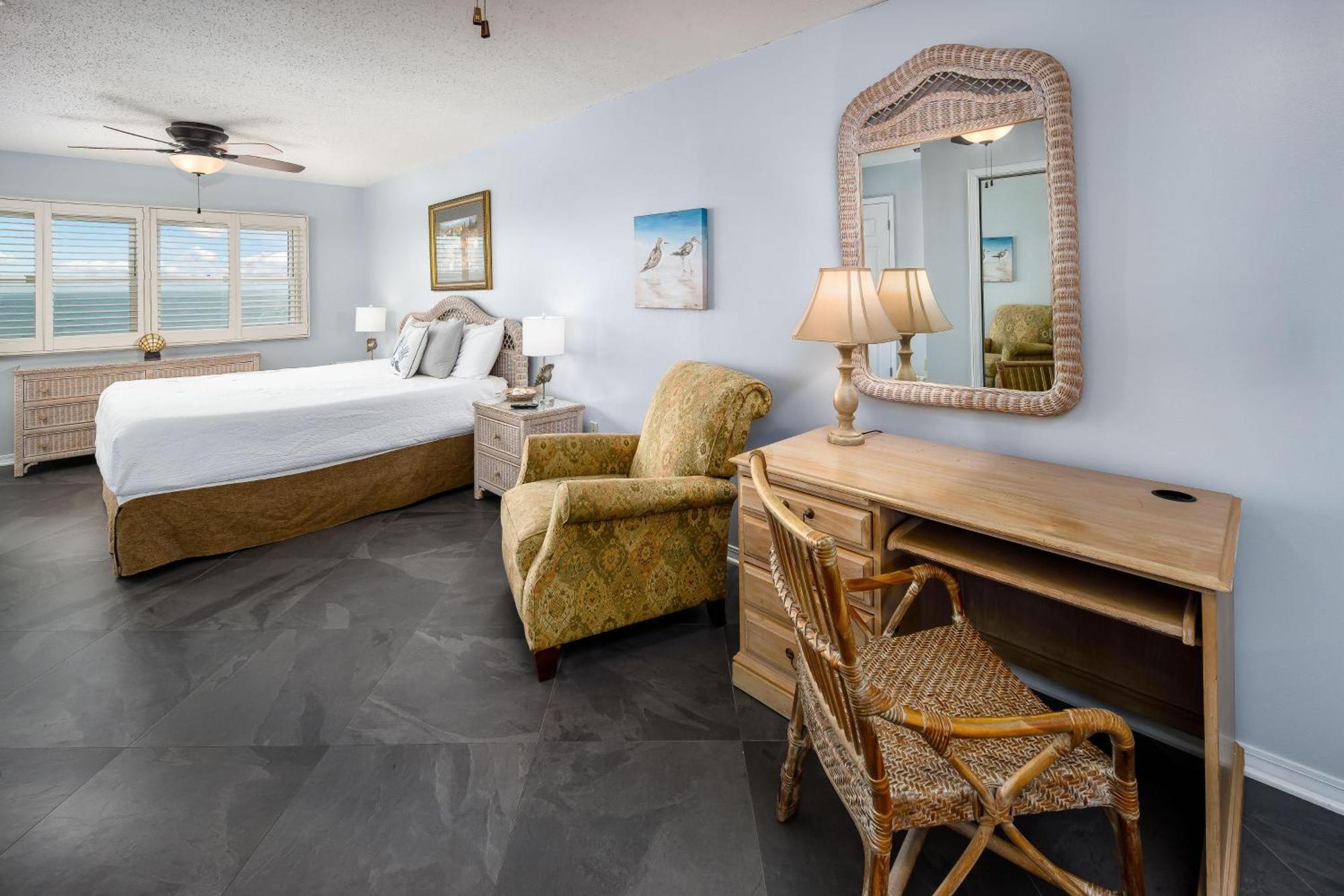 Nautilus 1702 Gulf Front Large 2 Bedroom Penthouse 7th Floor Holiday home