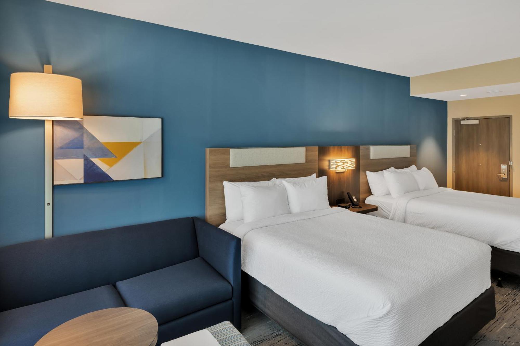 Hotel Express & Walton - Eglin Area By Ihg 2*