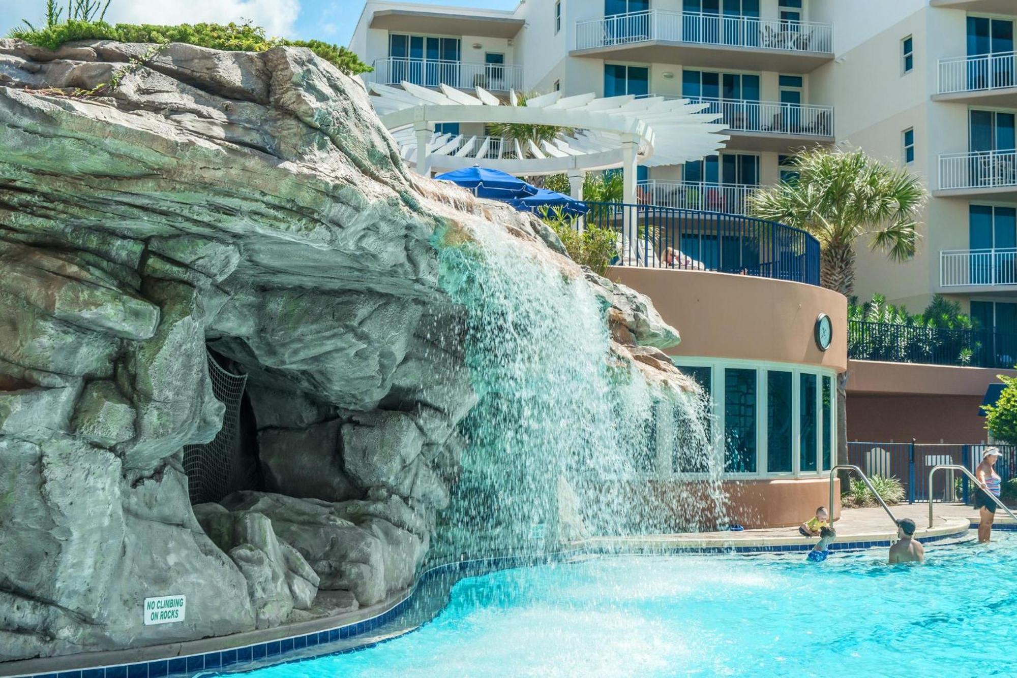 Apartment Waterscape 235-a *