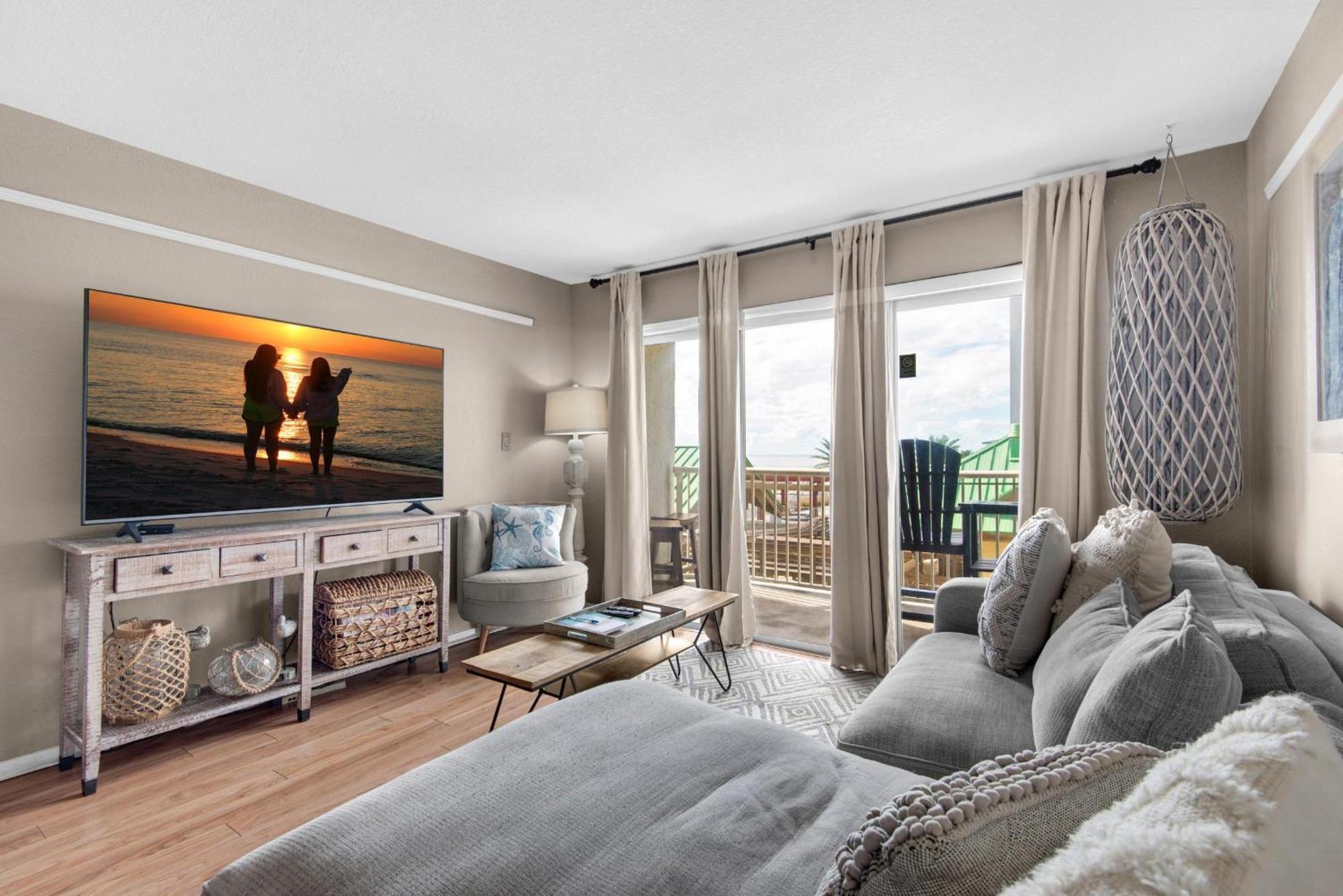 Islander 305 Apartment