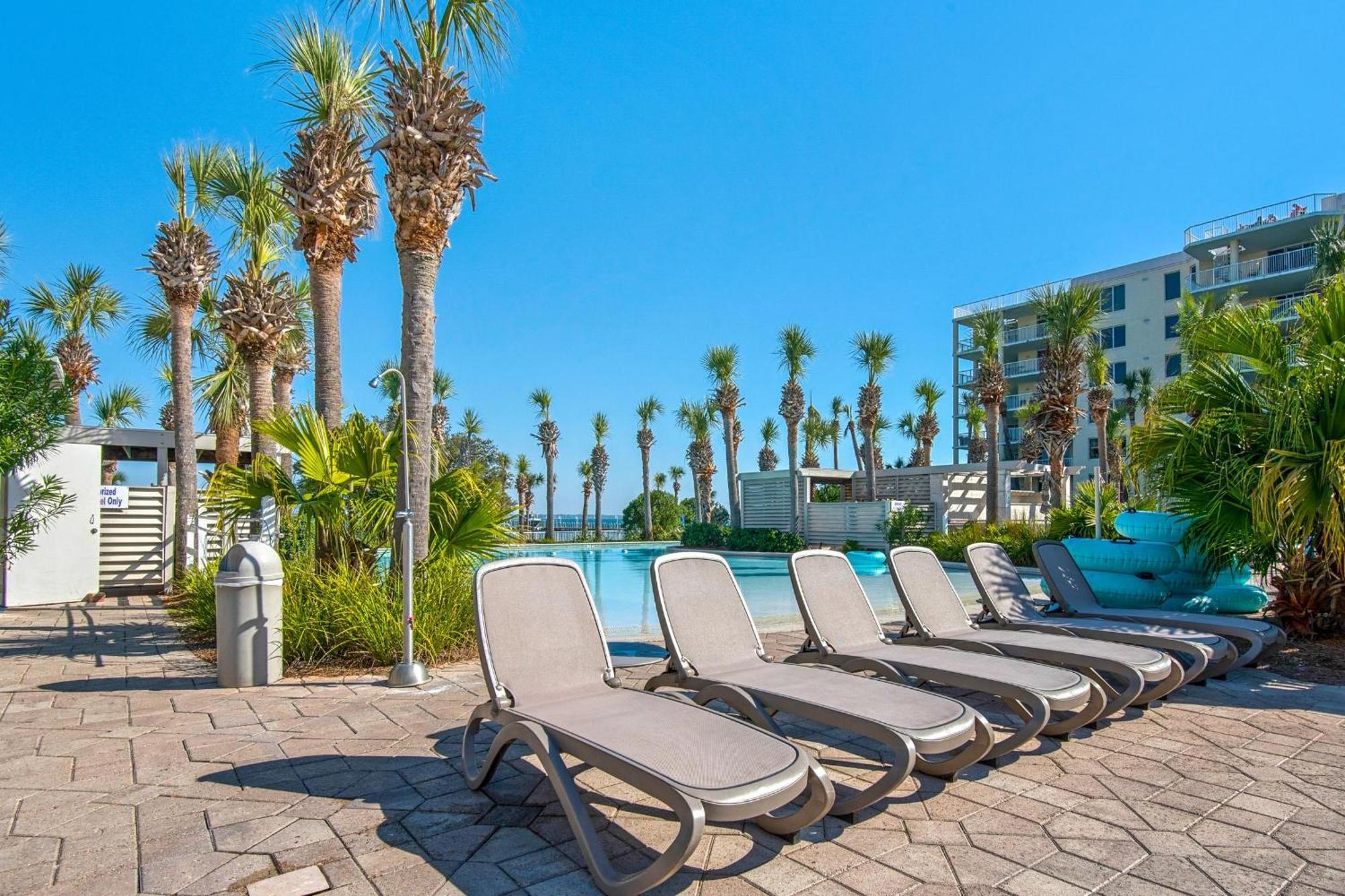 Destin West Gulfside #212 *
